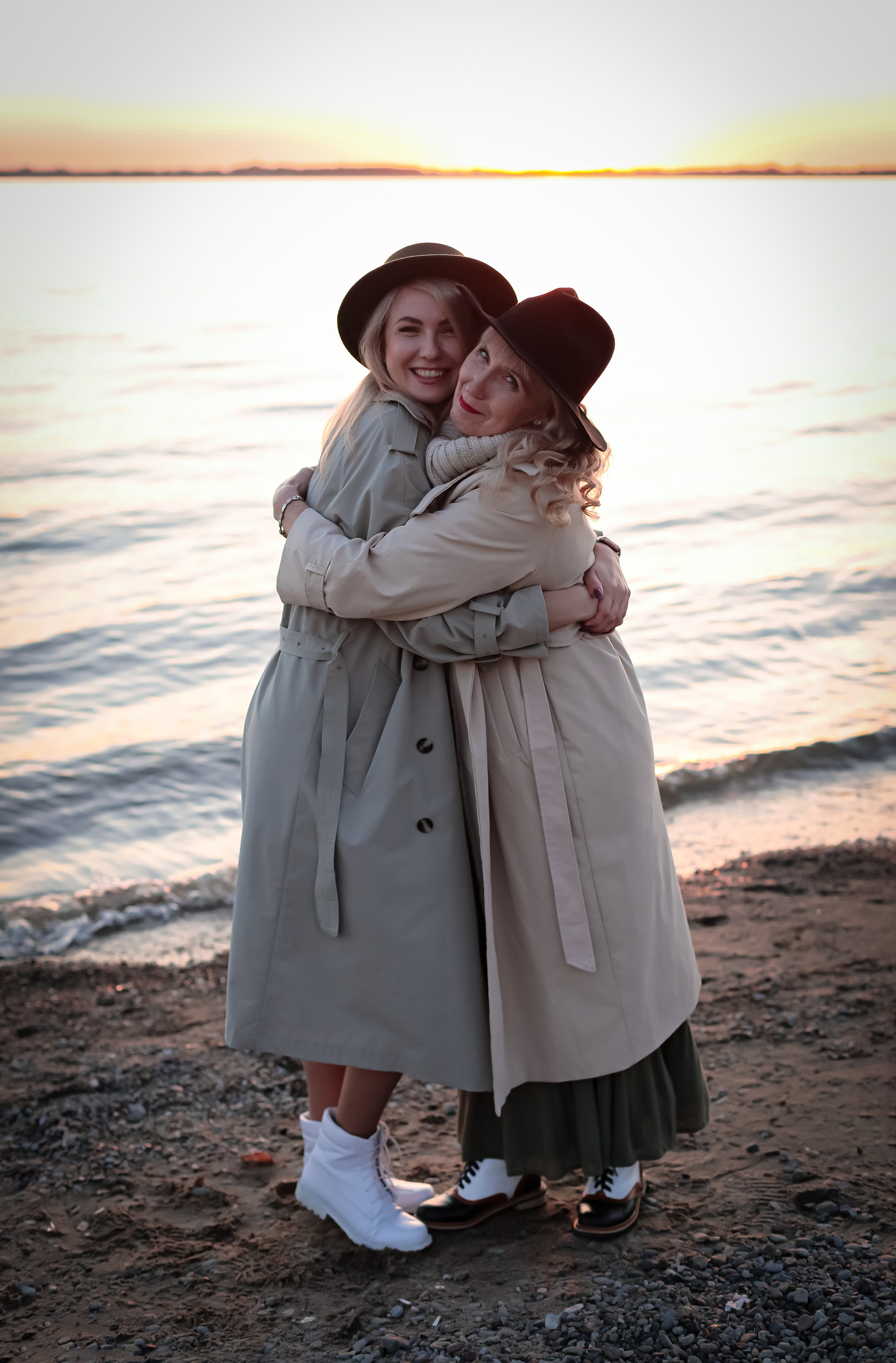 На Набережной (закат). Фотограф г. Хабаровск. Семейные и индивидуальные съёмки