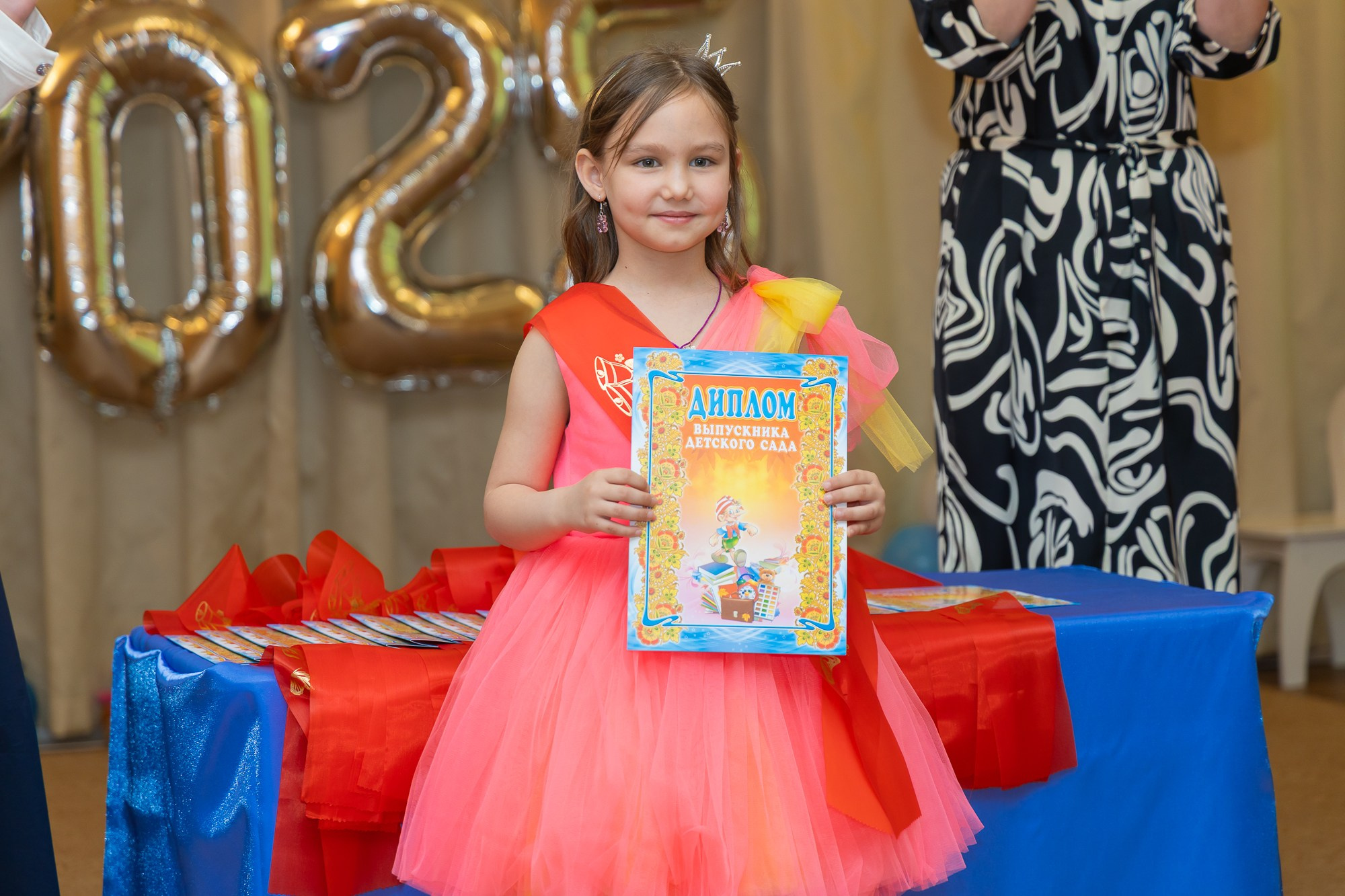 Выпускной в садике. Photomantis