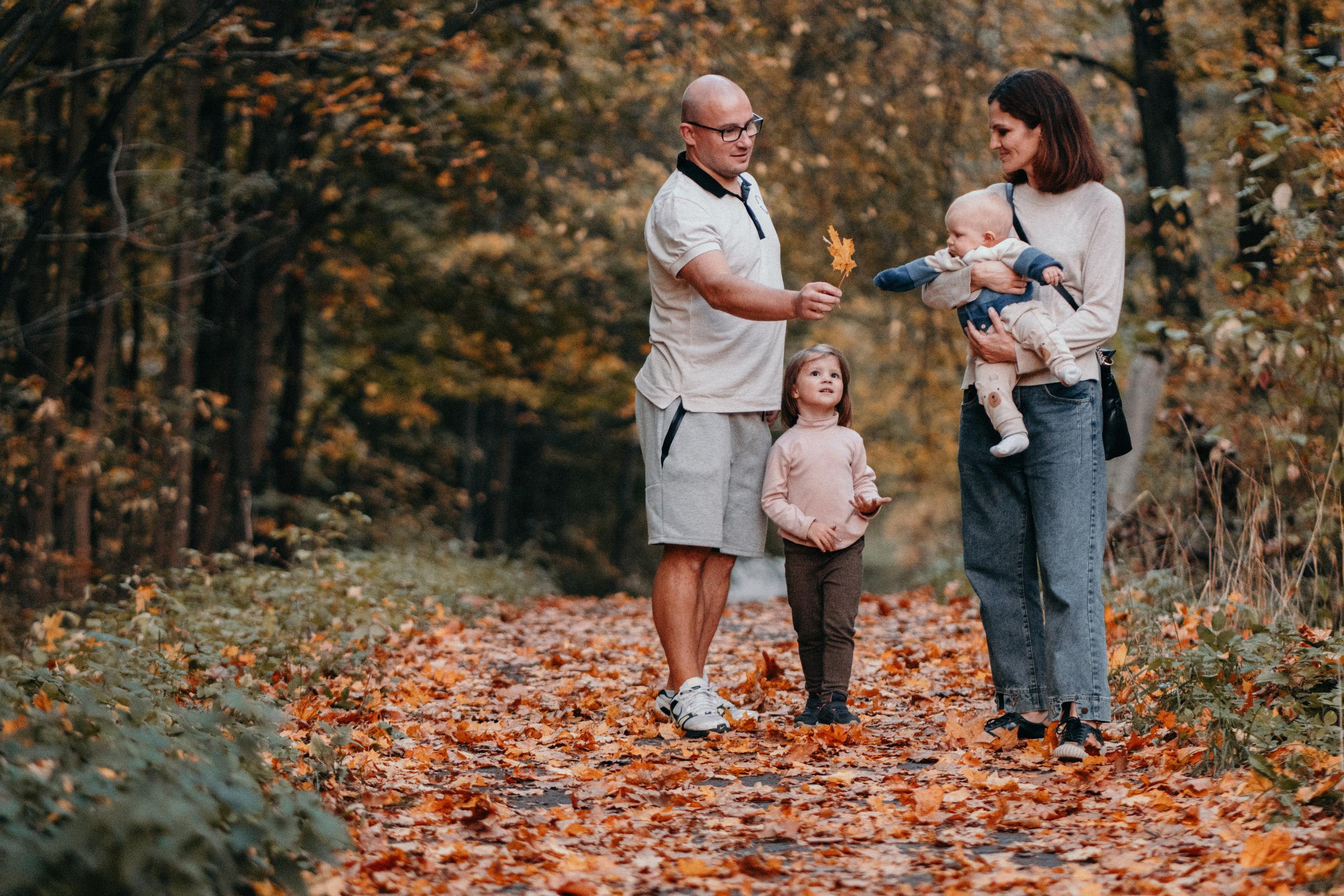 Семейная фотосессия на природе. Семейный и детский фотограф в Санкт-Петербурге Наталья Григорьева
