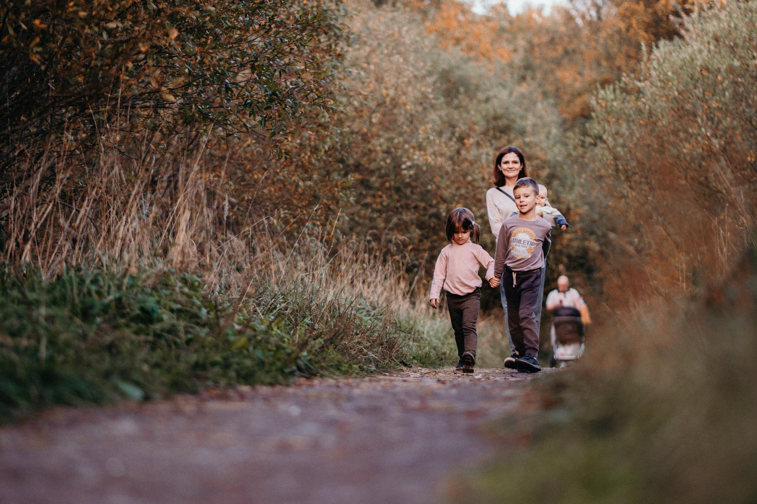 Семейная фотосессия на природе. Семейный и детский фотограф в Санкт-Петербурге Наталья Григорьева