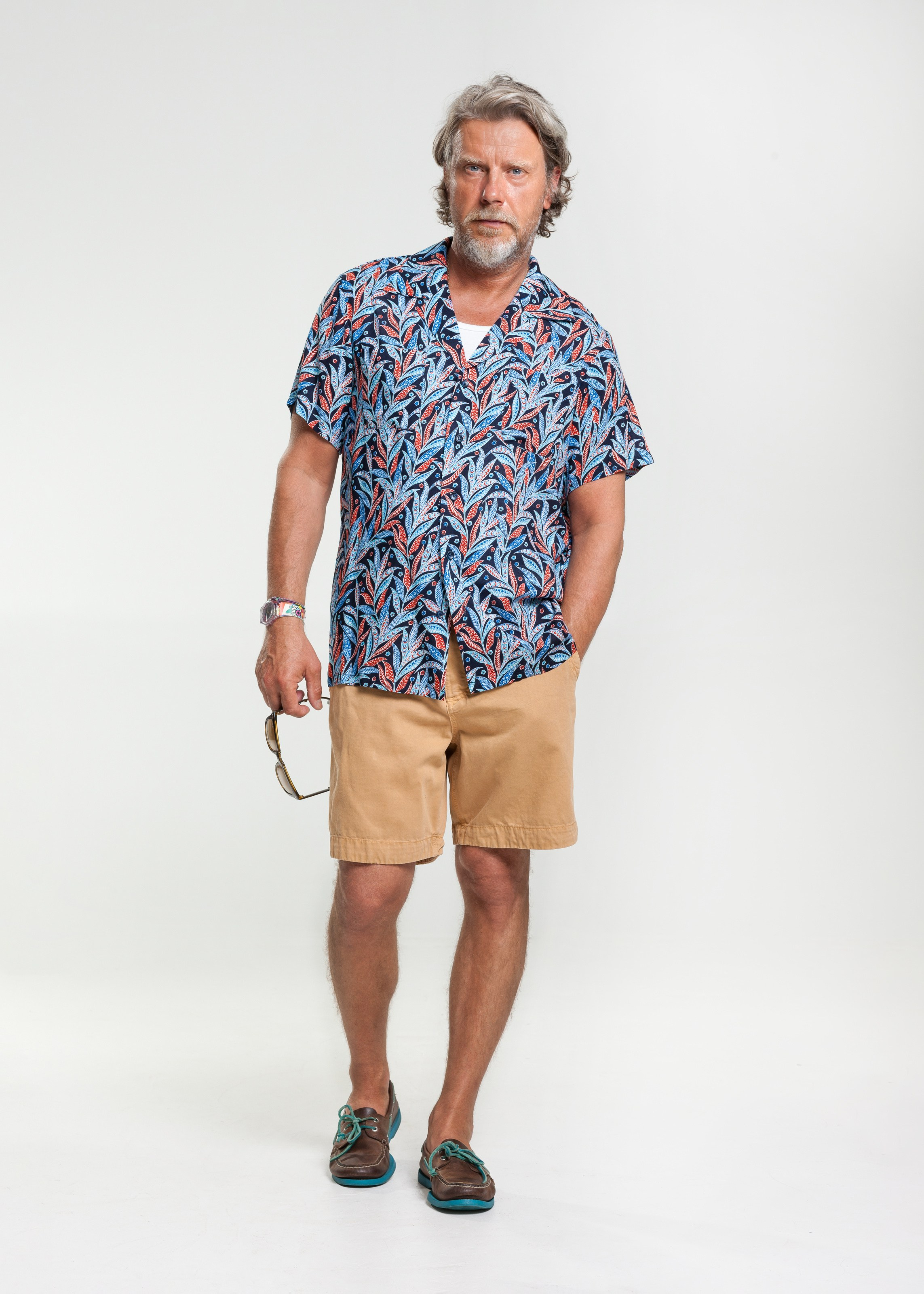 13 — Одежда. Студия предметной фотосъемки в Санкт-Петербурге