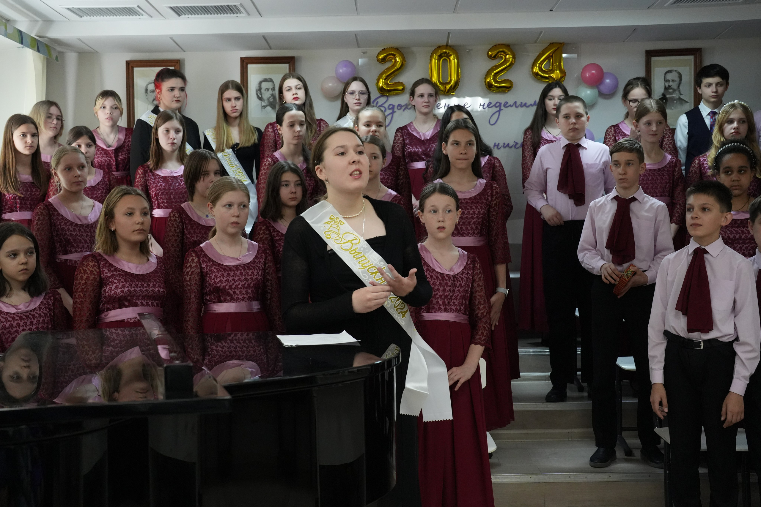 Выпускной в музыкально-хоровой школе г. Москвы № 106. Семейный и детский фотограф в Москве Оксана Чибизова