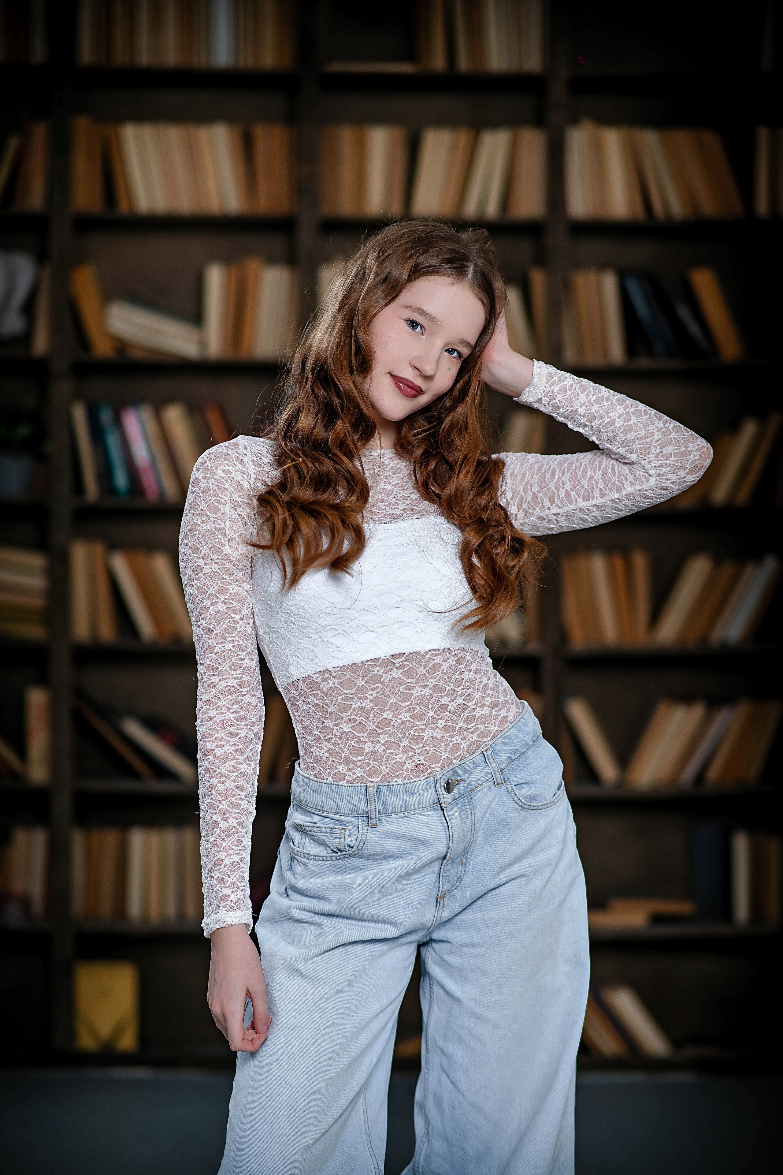 «Школьные годы» (до 120 страниц) для 1-4 и 5-9 классов. Современные Выпускные Альбомы в Ростове-на-Дону