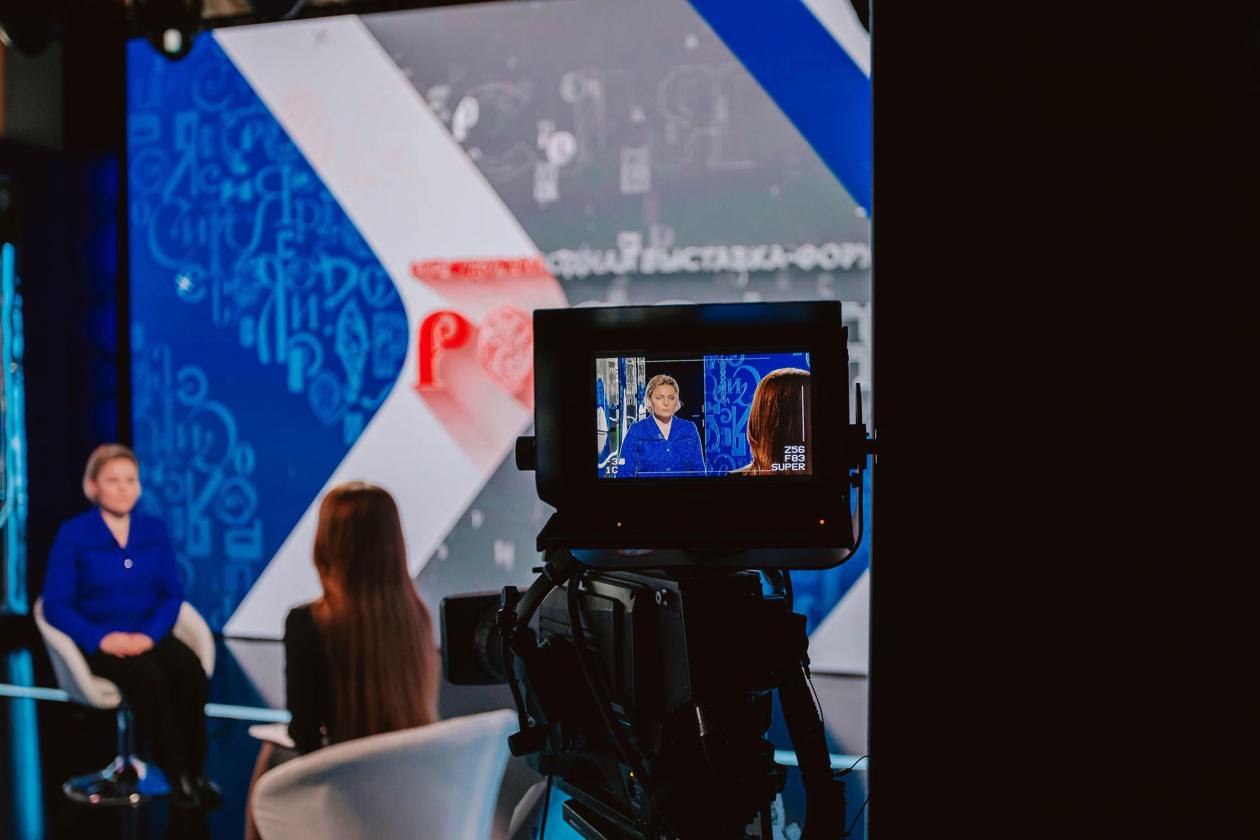 ПИТЕР БЫВАЕТ СОЛНЕЧНЫМ