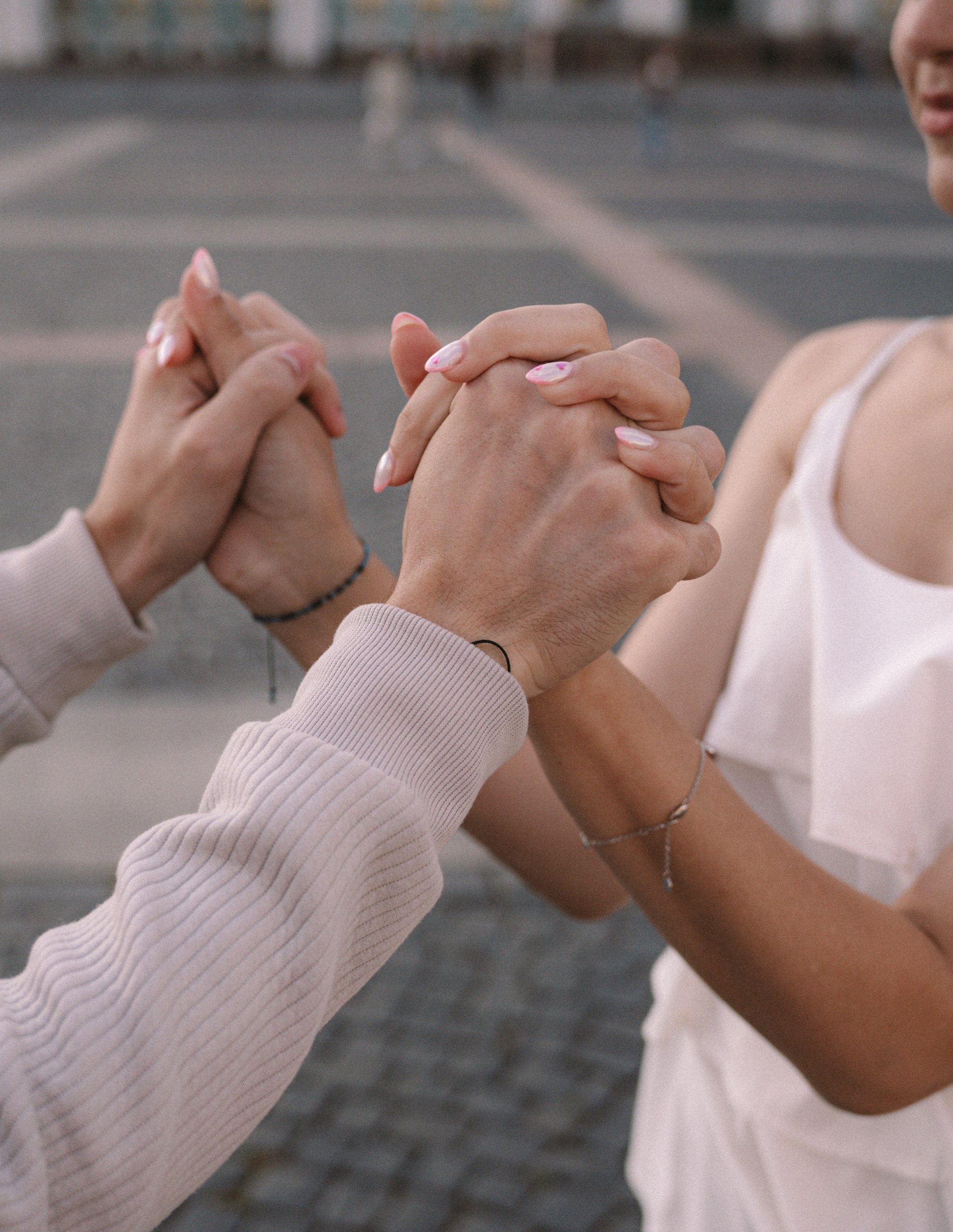 Влюбленная пара в Санкт-Петербурге. Фотосессия на Дворцовой площади