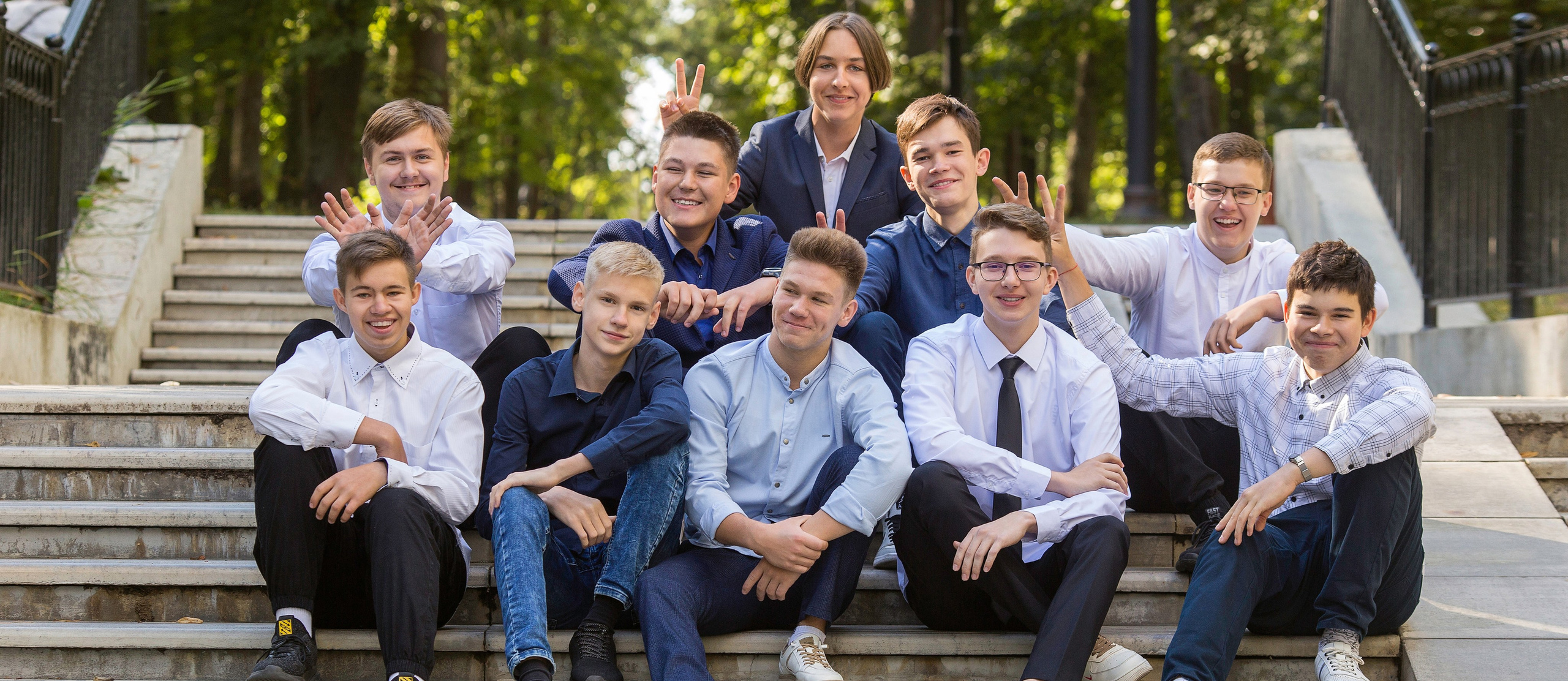 Выпускные альбомы в городе Саров