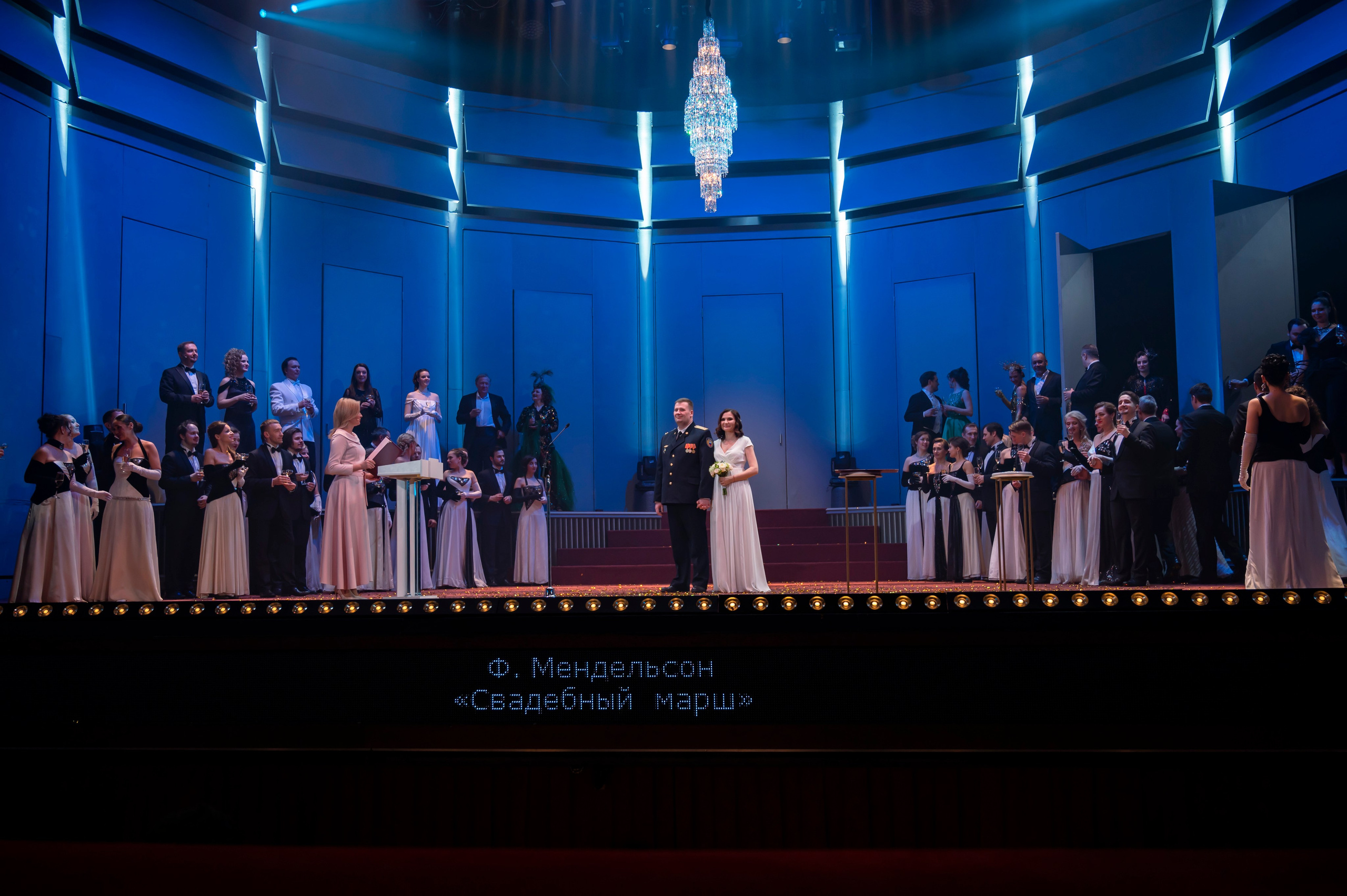 Роспись на сцене театра. Фотограф в Москве