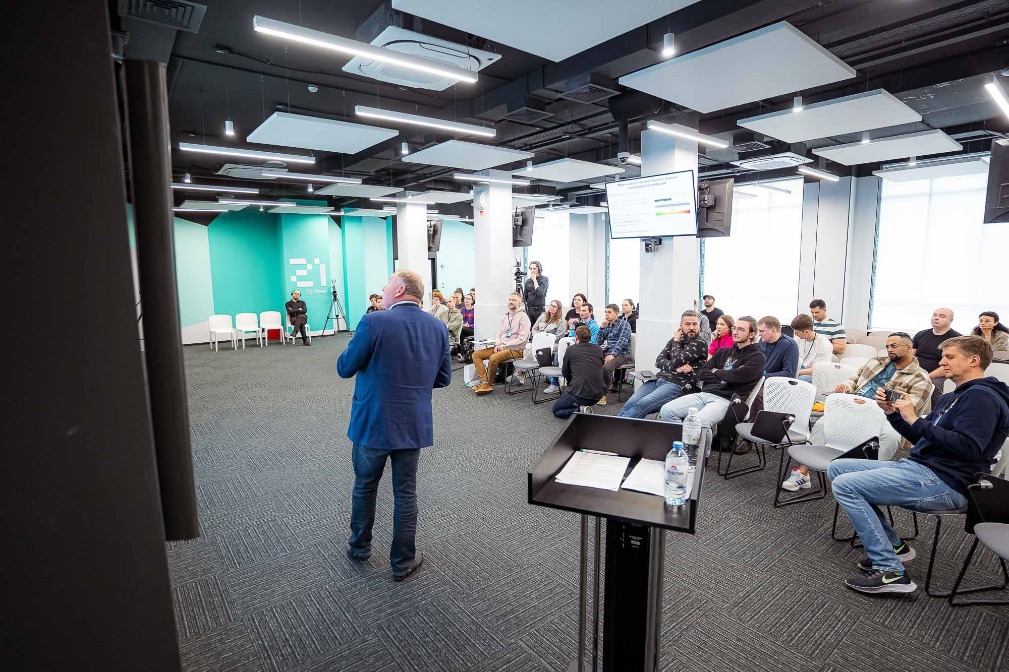 СБЕР AIJ в Школе 21. Сергей Кошкин. Репортажная и ивент-фотография в Сургуте