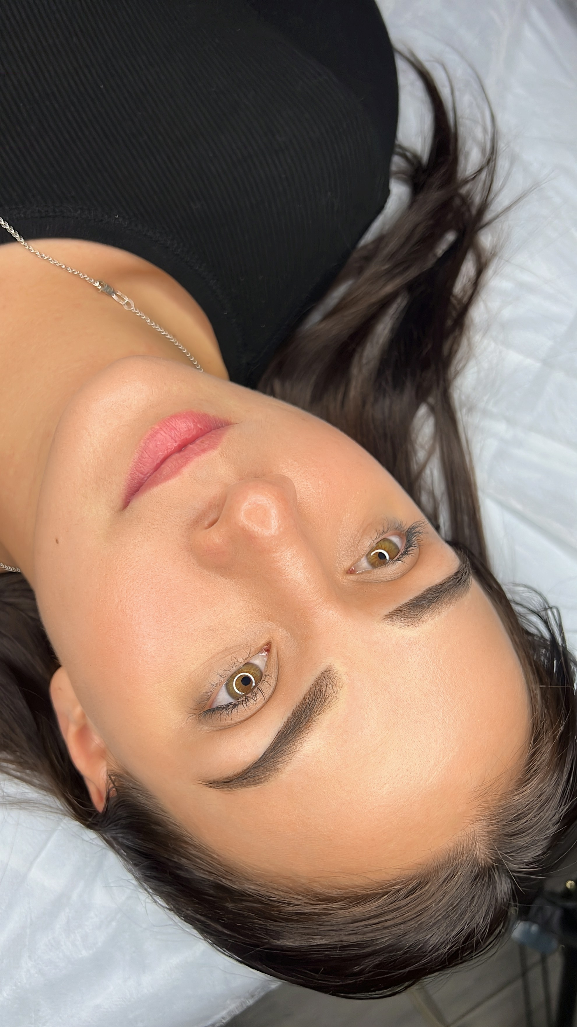 Оксана. Студия перманентного макияжа, косметологии и массажа SYMMETRY в Москве, м. Киевская