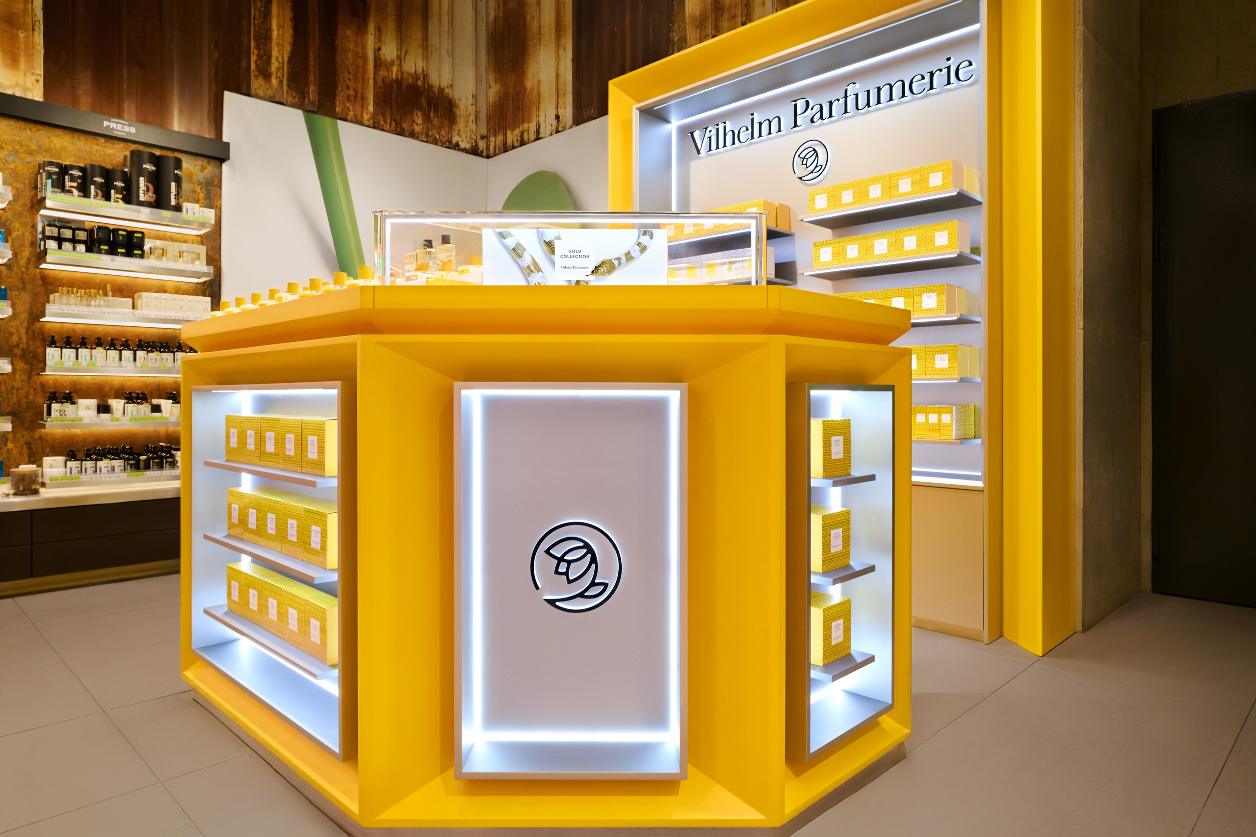 Vilhelm parfume Minsk. Святослав Лебедев | Рекламный фотограф — Коммерческая съемка, Арт-дирекшн, AI-интеграция