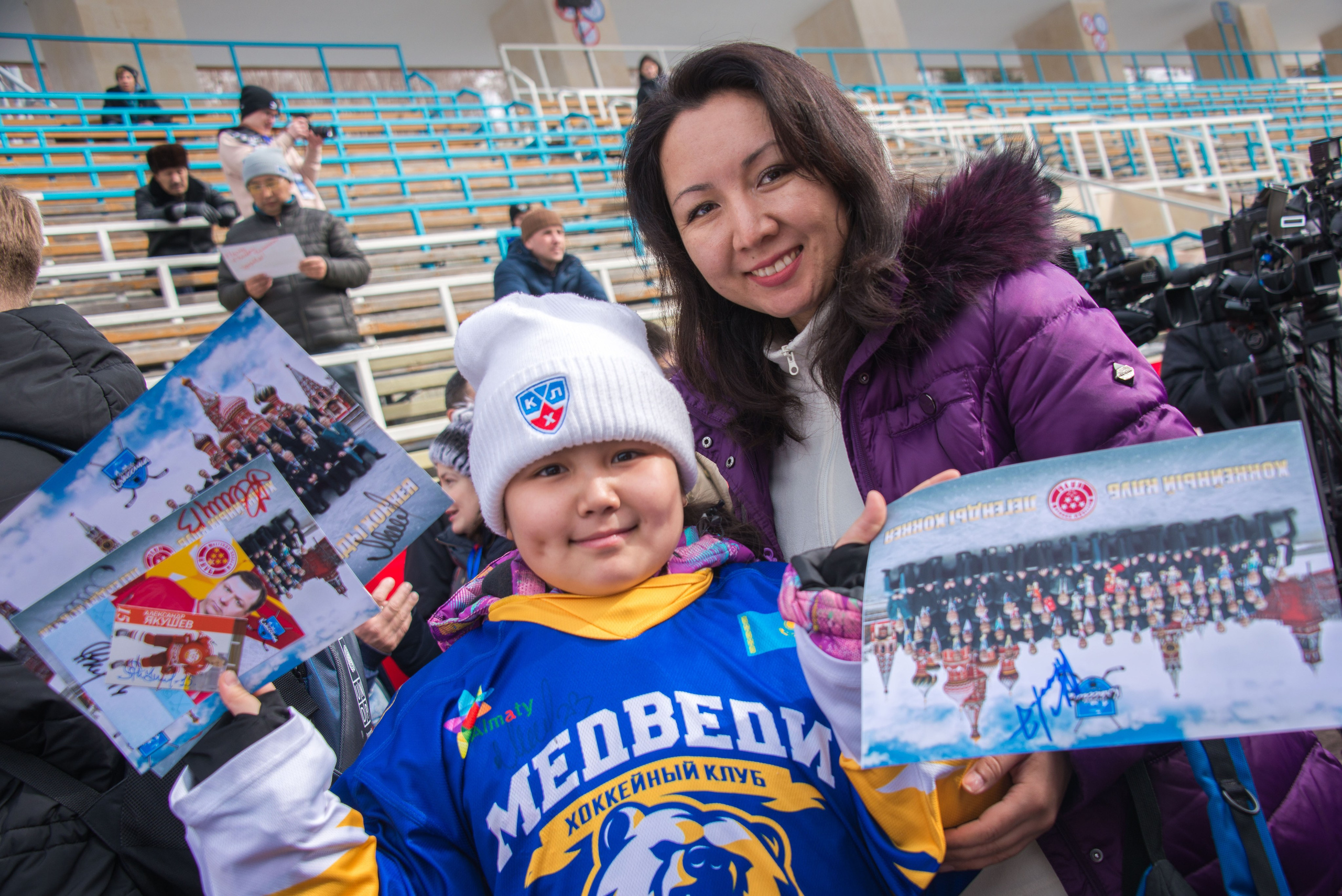 Хоккей. Фотосъёмка. Фотограф Сергей Авдеев-семейный и детский фотограф в Алматы