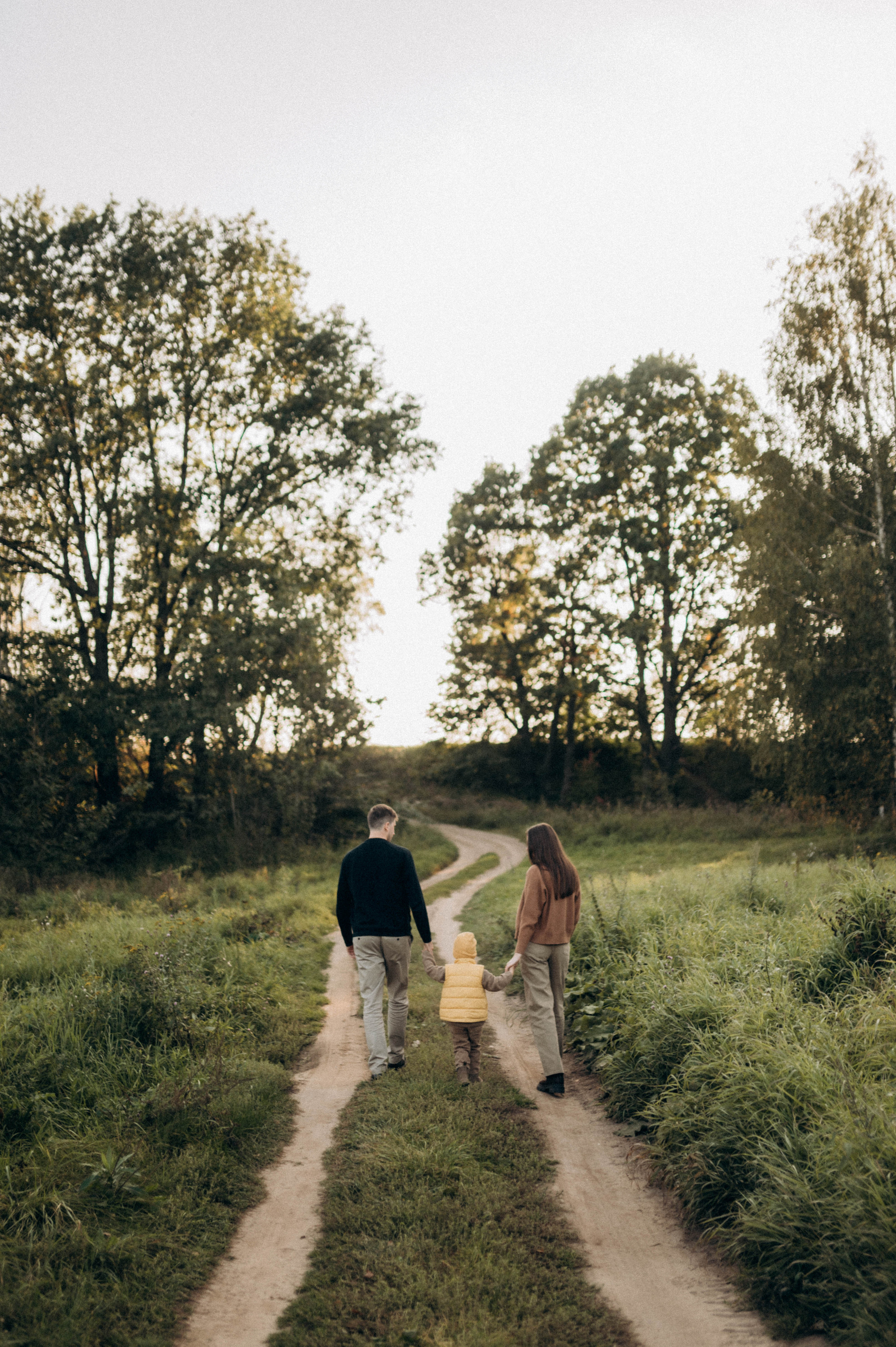 У дуба. Семейный фотограф Нагорнова Виктория