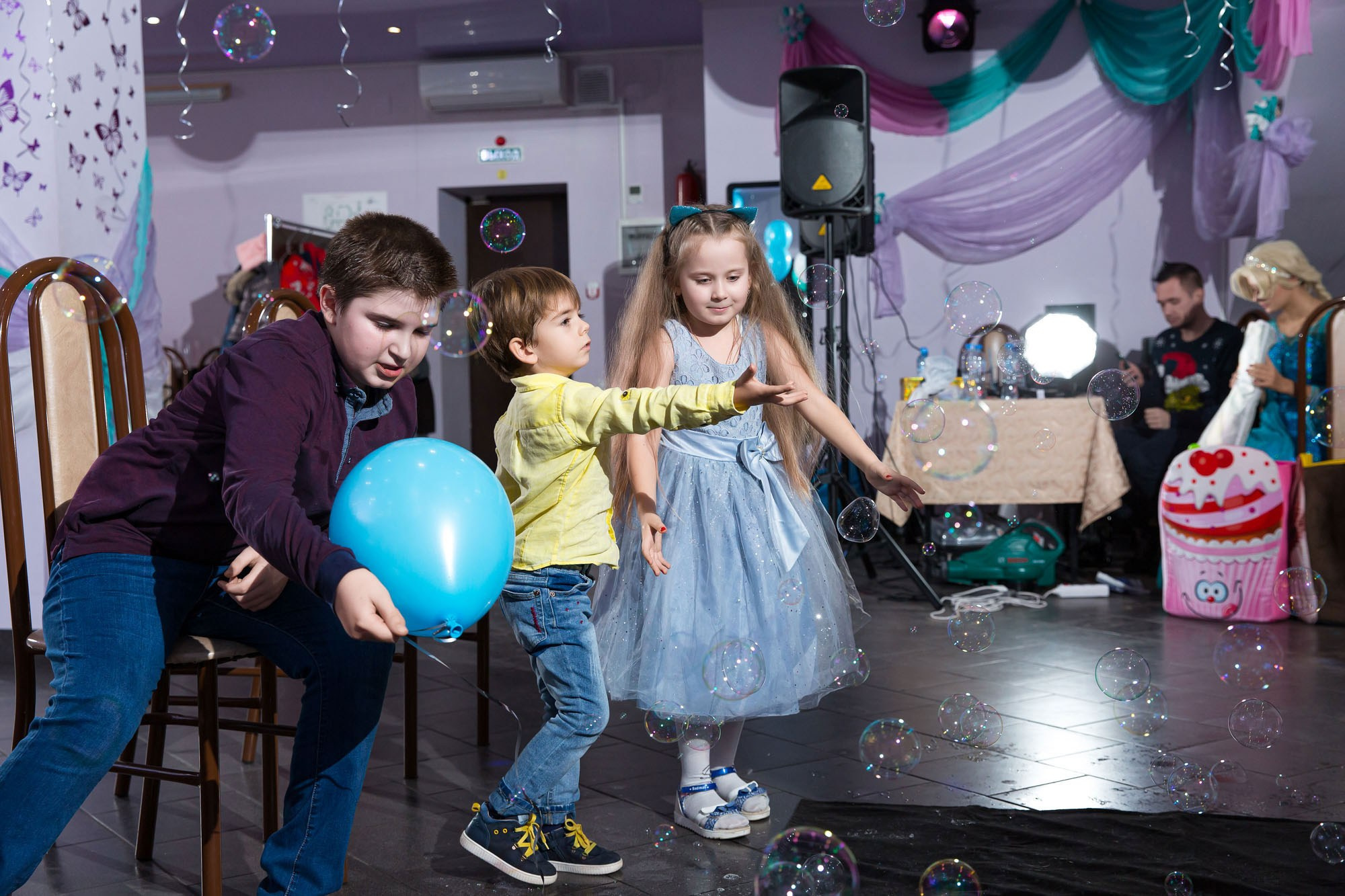 Детские праздники или дни рождения. Фотограф в Москве Валерий Боцман