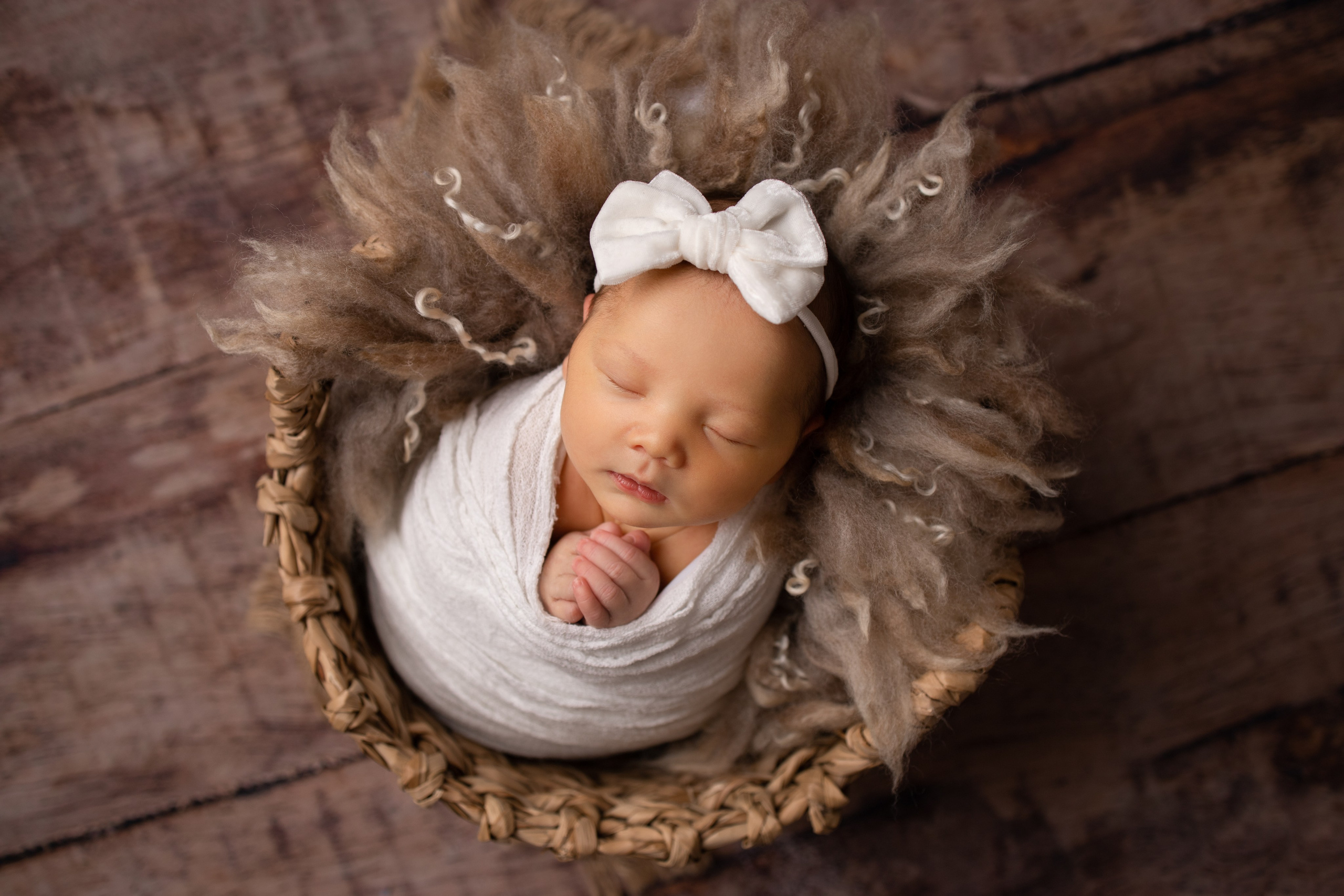 NEWBORN. Смиричевская Екатерина — фотограф новорожденных