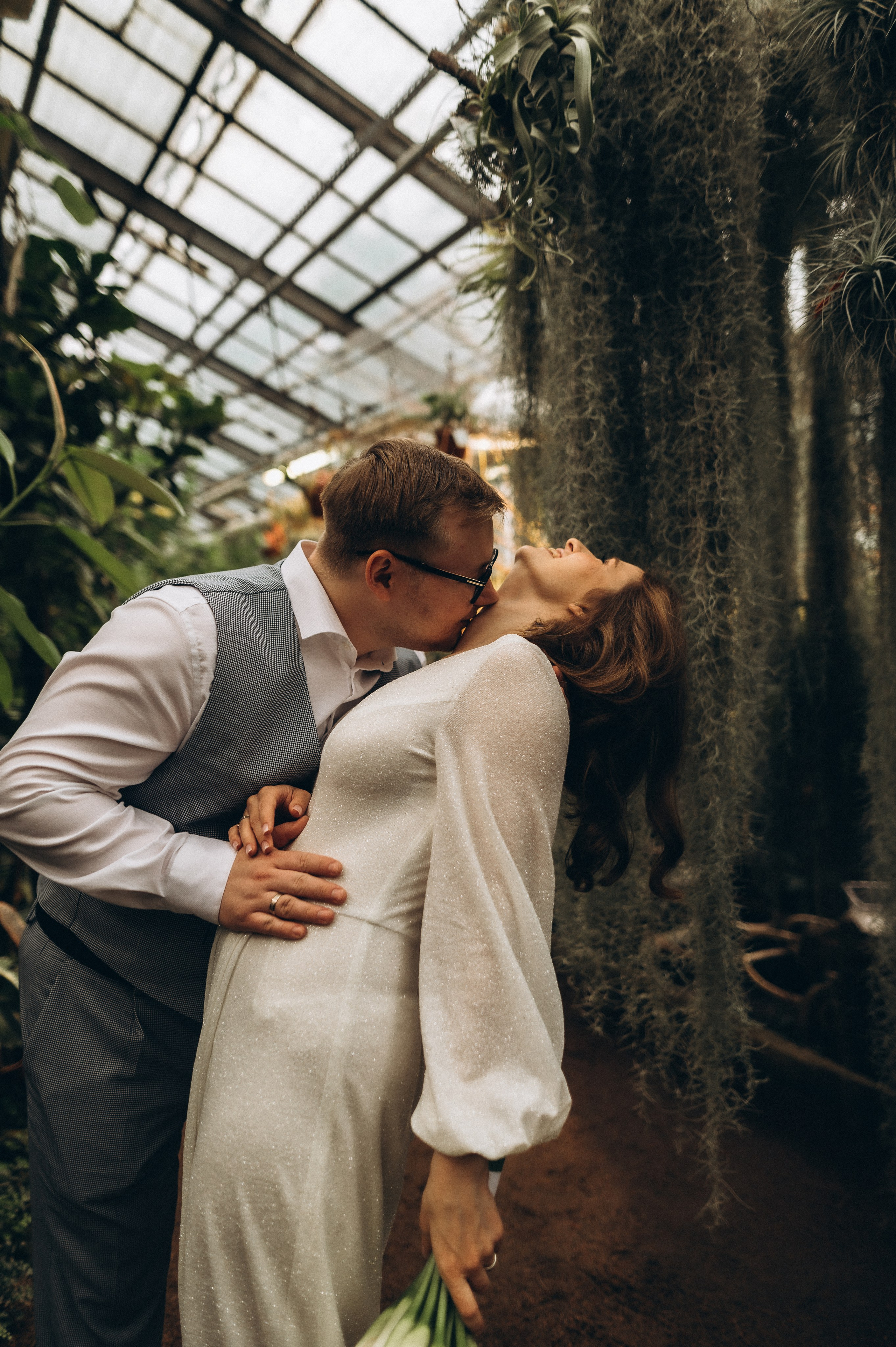 Загс+Оранжерея (камерная свадьба). Фотограф ПИТЕР СПБ Надежда Баранова
