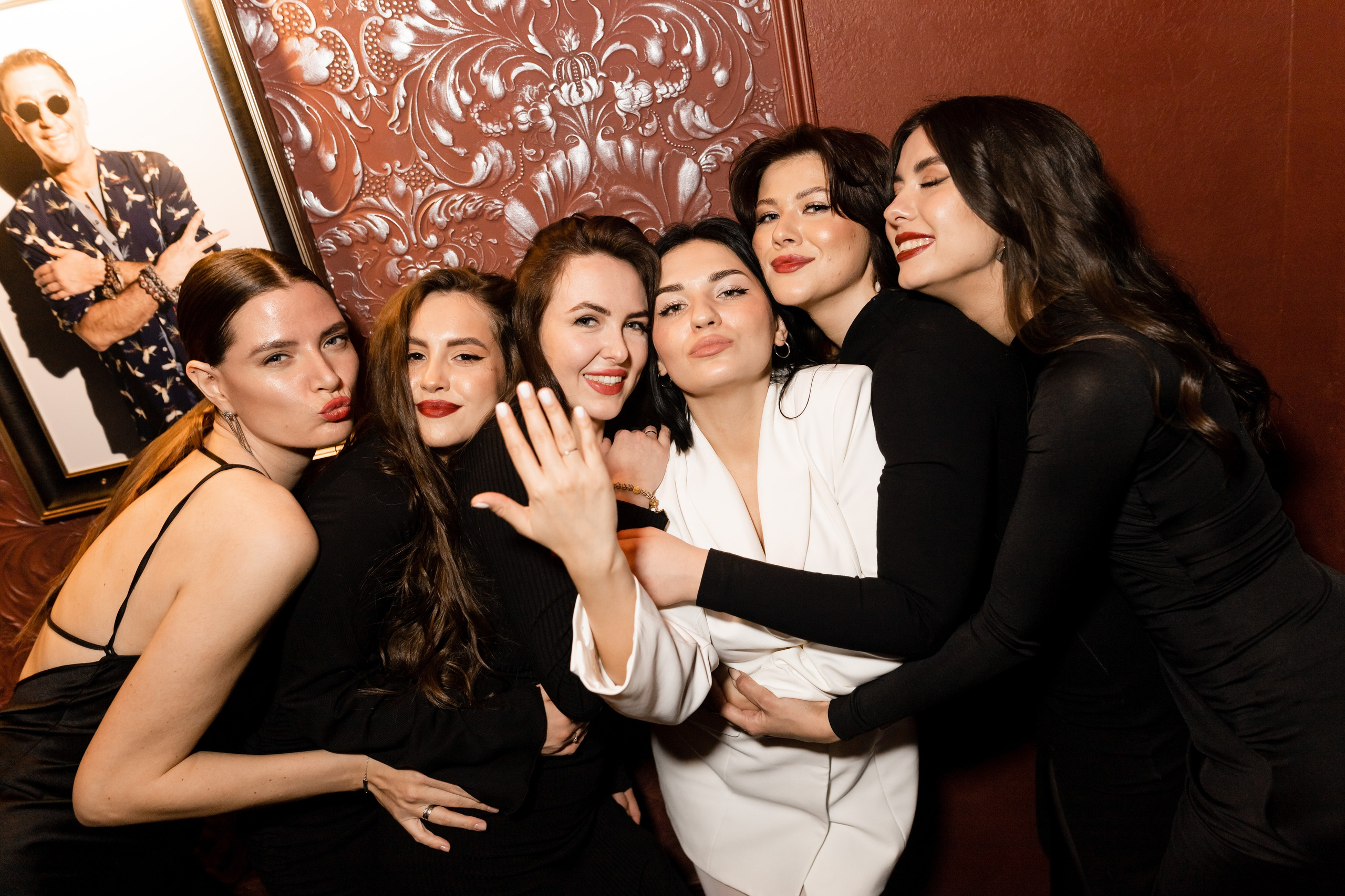 Девичник Альбины в «Leps bar». ФОТОГРАФ НОВОСИБИРСК — АЛЁНА ЖИГАЛЕЕВА