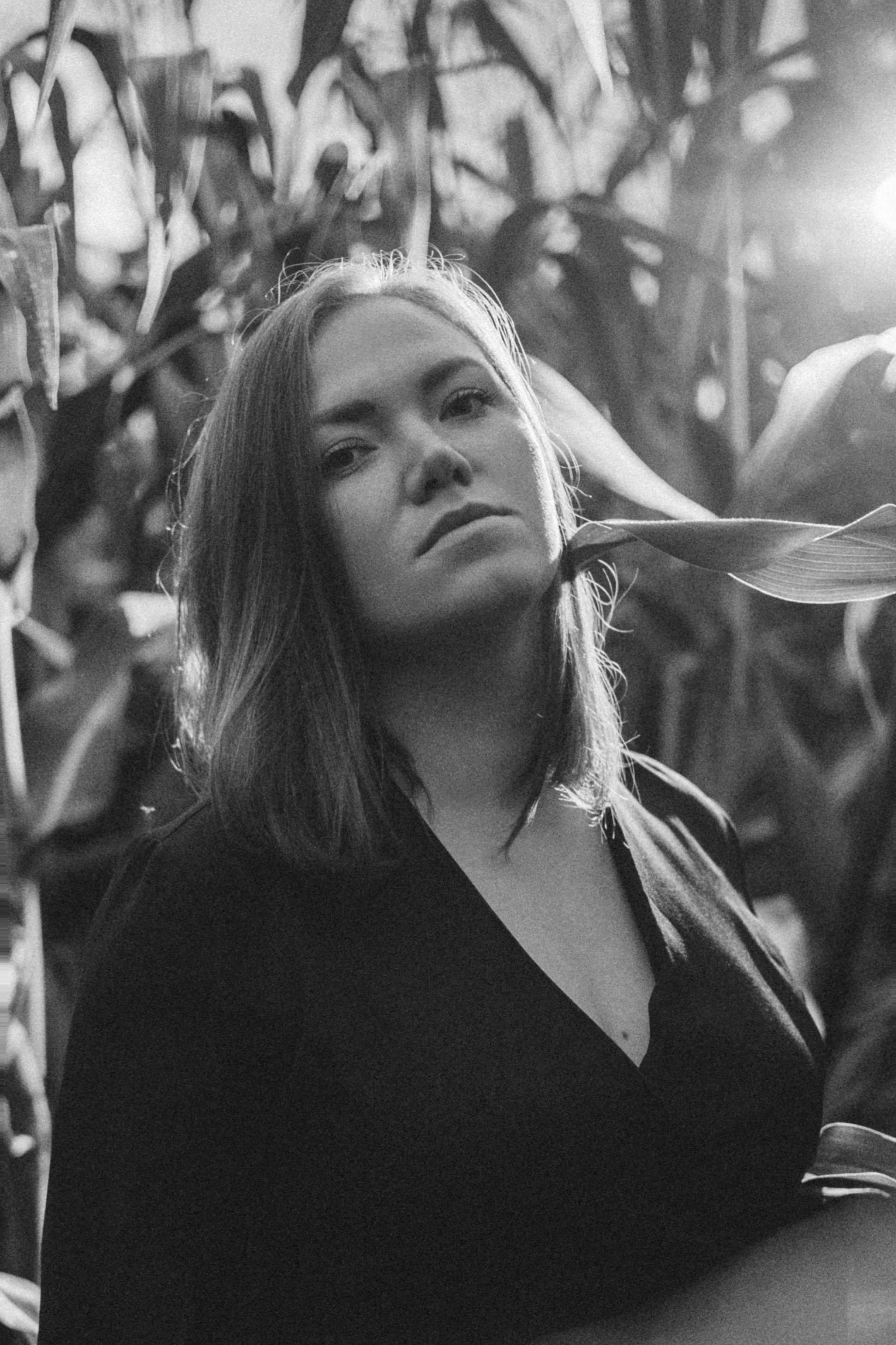 Бунтарка в поле. Фотограф в Тарусе Серпухове Москве Рина Дукежанова