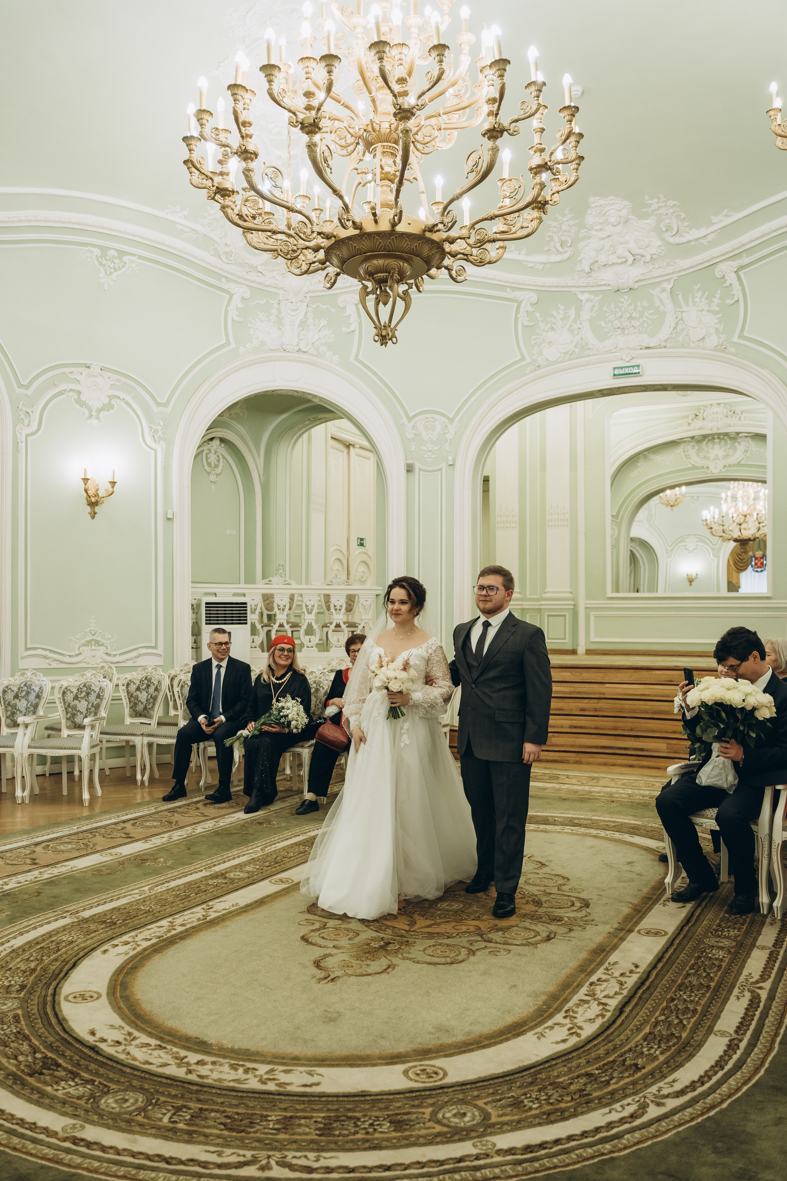 Наш свадебный день (Лахта плаза, Юсуповский дворец, Петроградский загс). Фотограф в Санкт-Петербурге — Лучина Екатерина