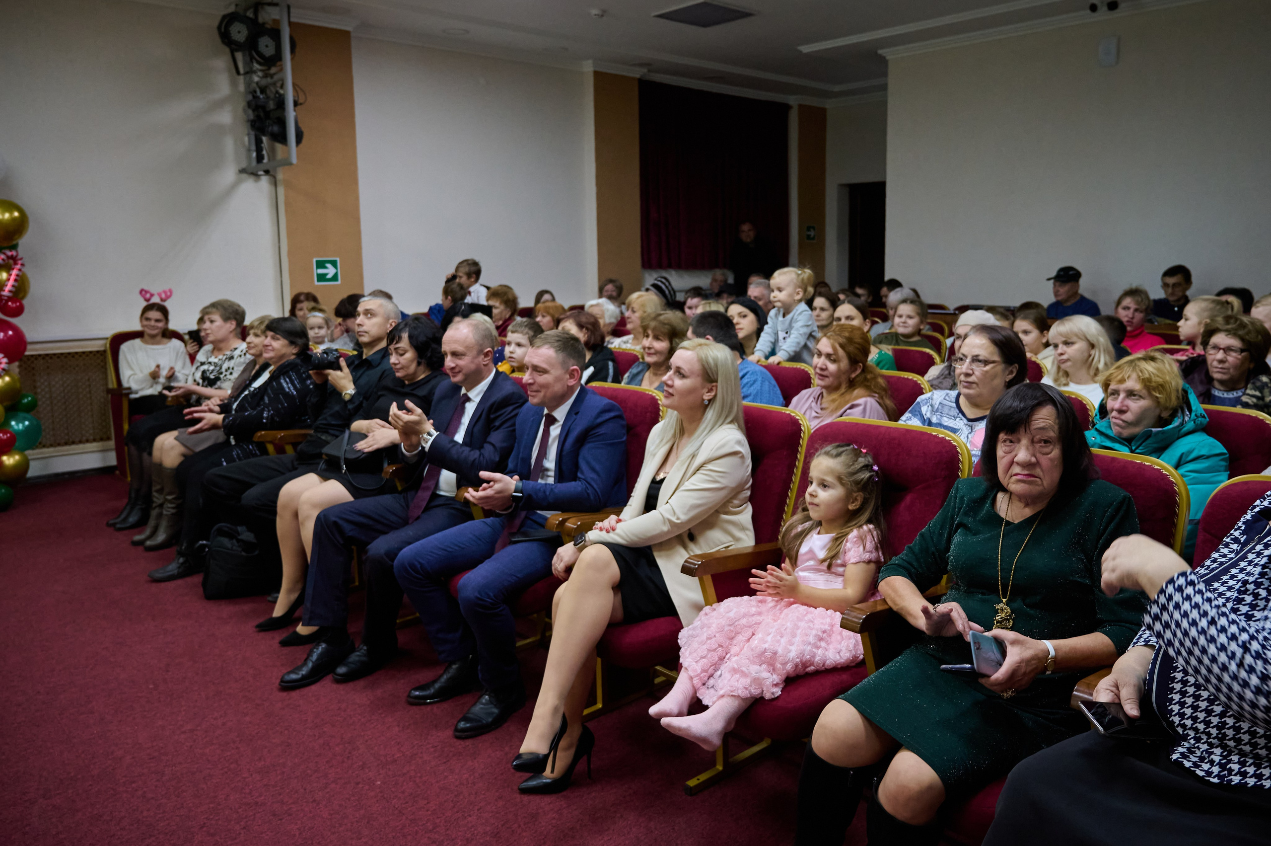 Концерт в ДК с. Виноградное. Жизнь курорта Кабардинка в фотографиях