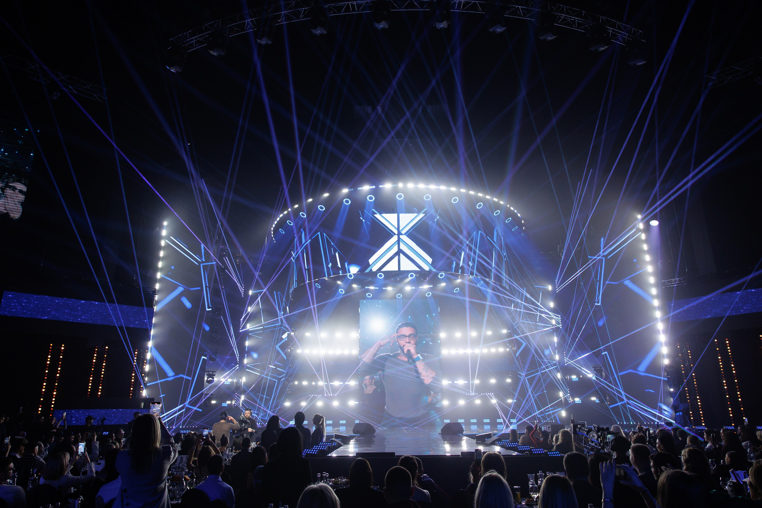 ЖАРА ТВ. Светский фотограф — Анисина Ирина