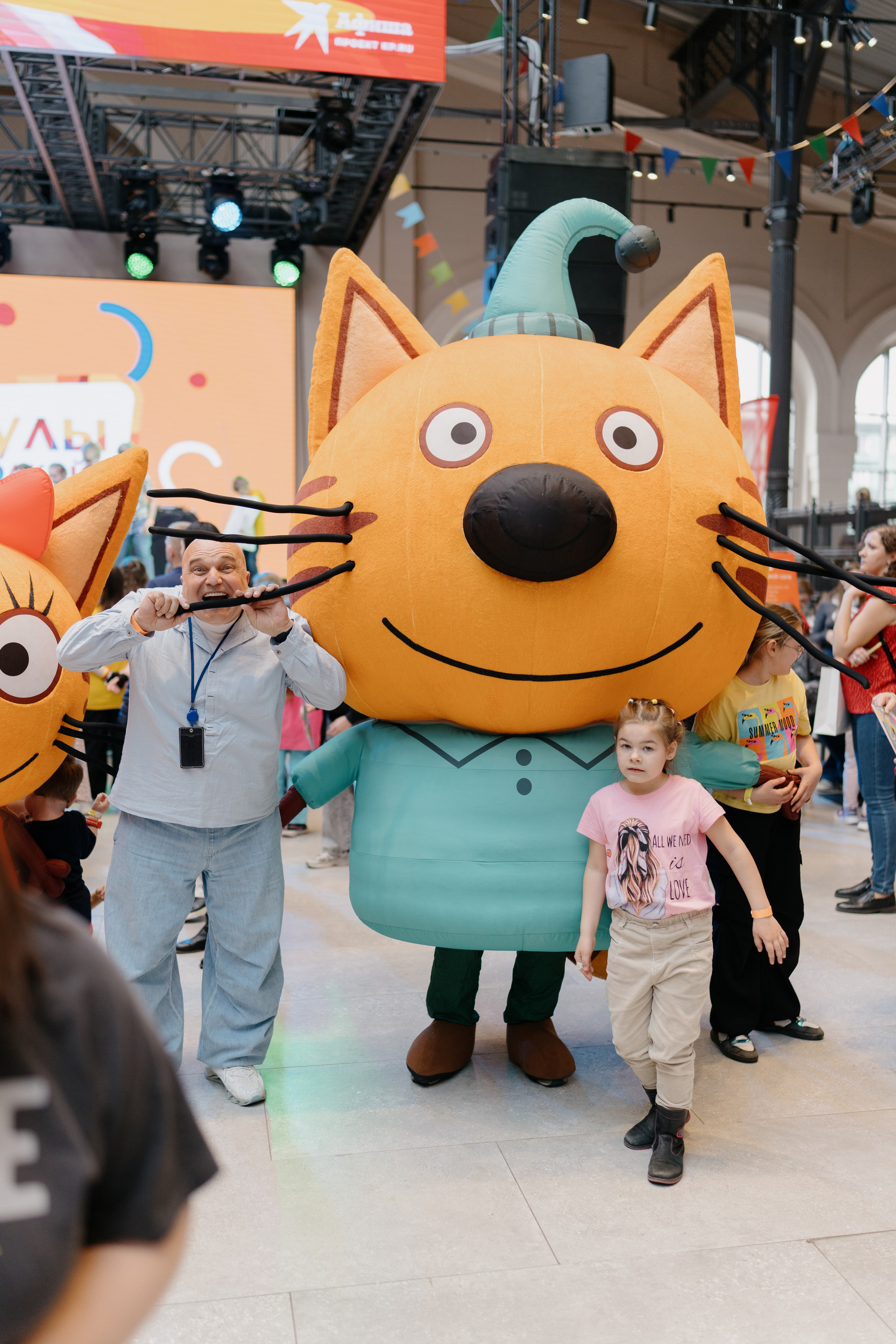 Три кота на «Каникулы с Комсомолкой» 04.05.24. Свадебный и семейный фотограф в Санкт-Петербурге Дмитрий Панин