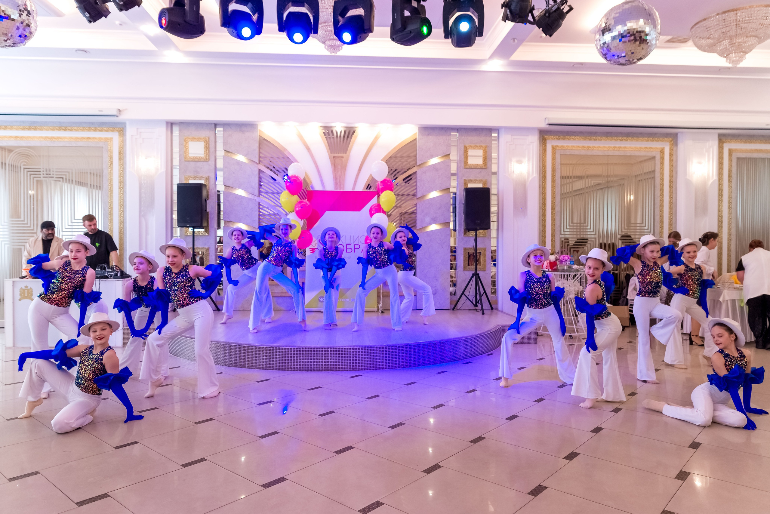 Фестиваль Ради мира от АУКЦИОН ДОБРА 🔥. Женский фотограф Крещение Венчание Москва Брянск