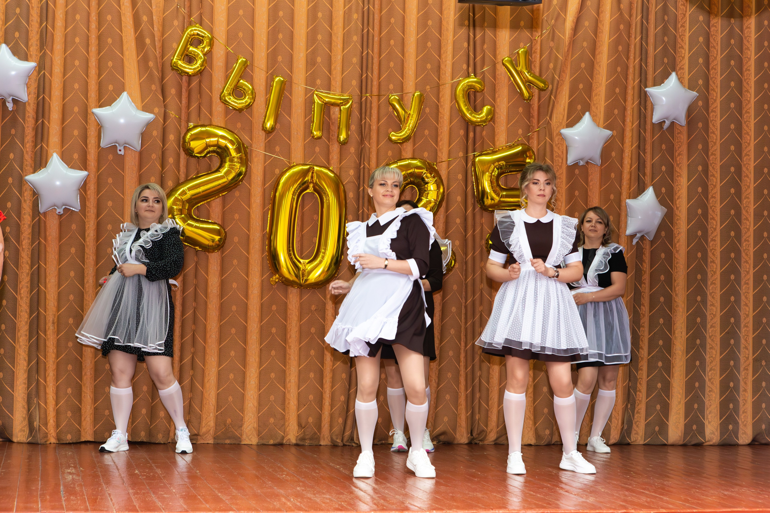 Вручение дипломов 2025 9 ШКОЛА МЦЕНСК. ТВОЙ АЛЬБОМ / ТВОИ ПРАВИЛА