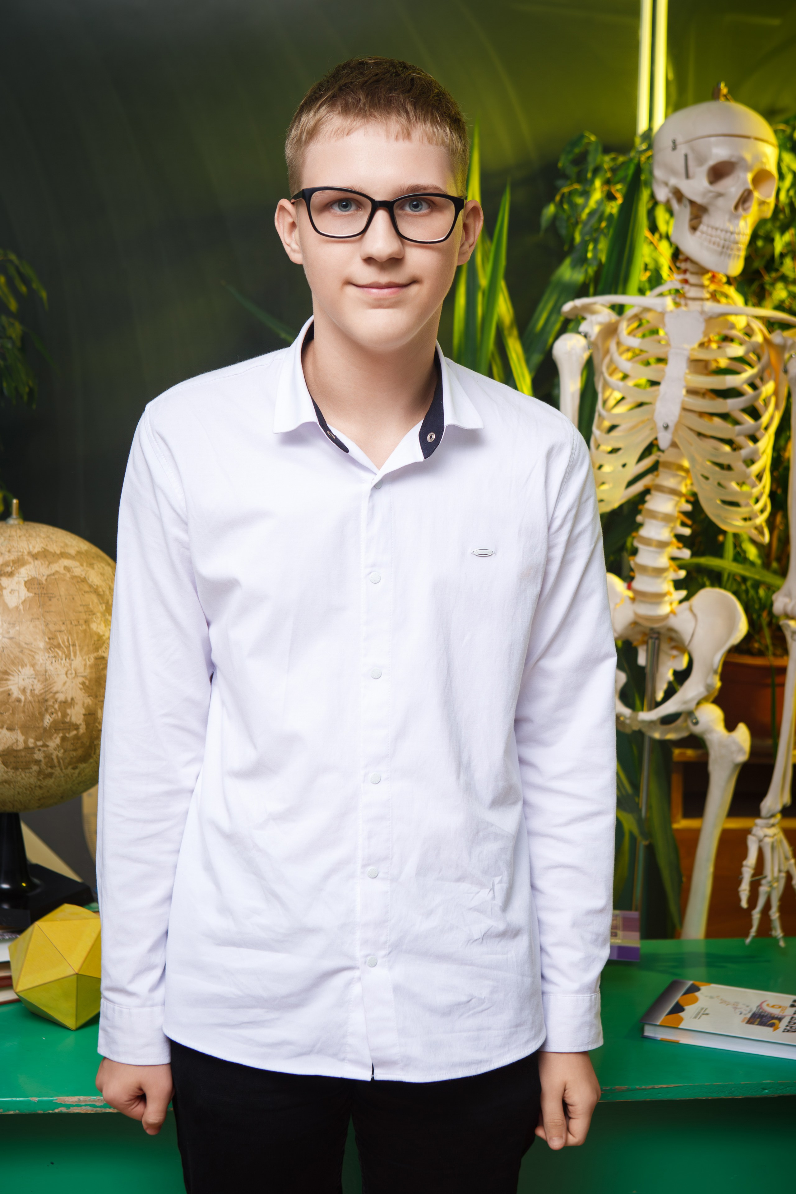 ПОРТРЕТНАЯ ФОТОСЕССИЯ В КЛАССЕ ДЛЯ 9 КЛАССОВ. ТВОЙ АЛЬБОМ / ТВОИ ПРАВИЛА