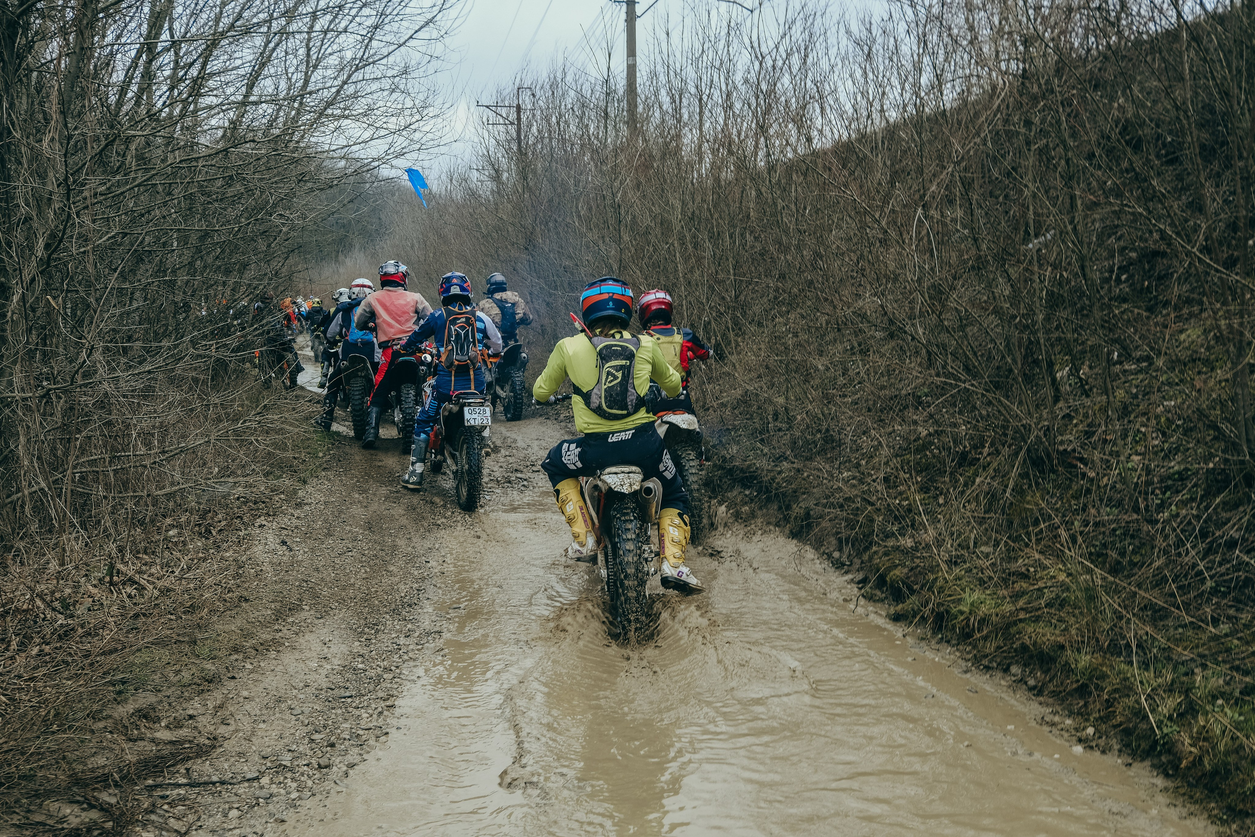 Съемка для Sharmax Moto в Горячем Ключе. Свадебный фотограф Денис Ожигин в Краснодаре и крае. Эмоциональная и стильная съемка вашего дня