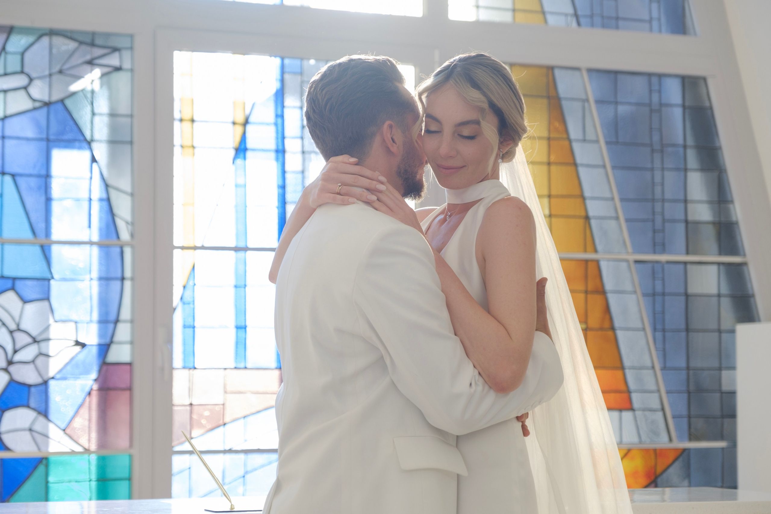 Alexander Alina. Wedding photographer