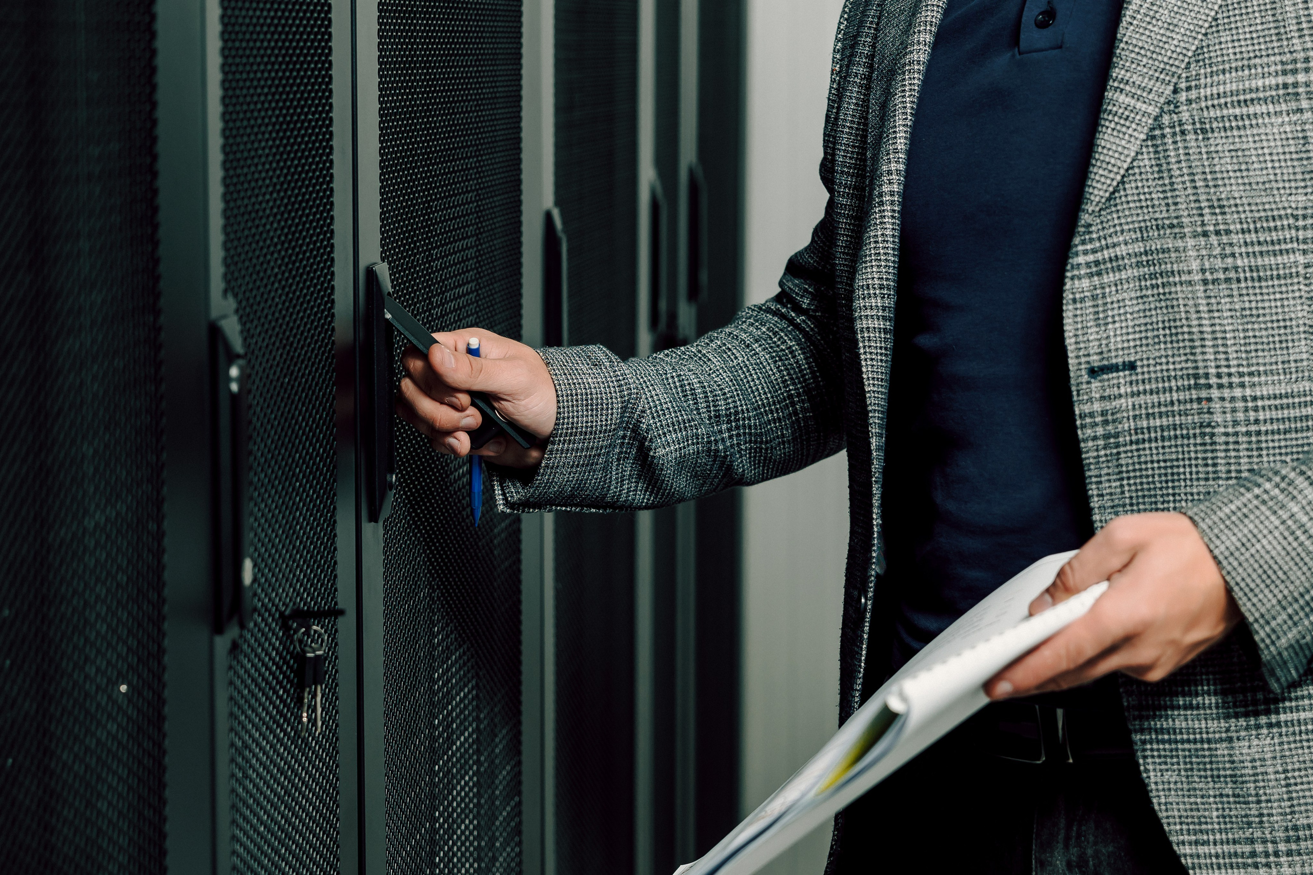 Datark — Совещание и производство. Лёшка Варзегов — фотограф