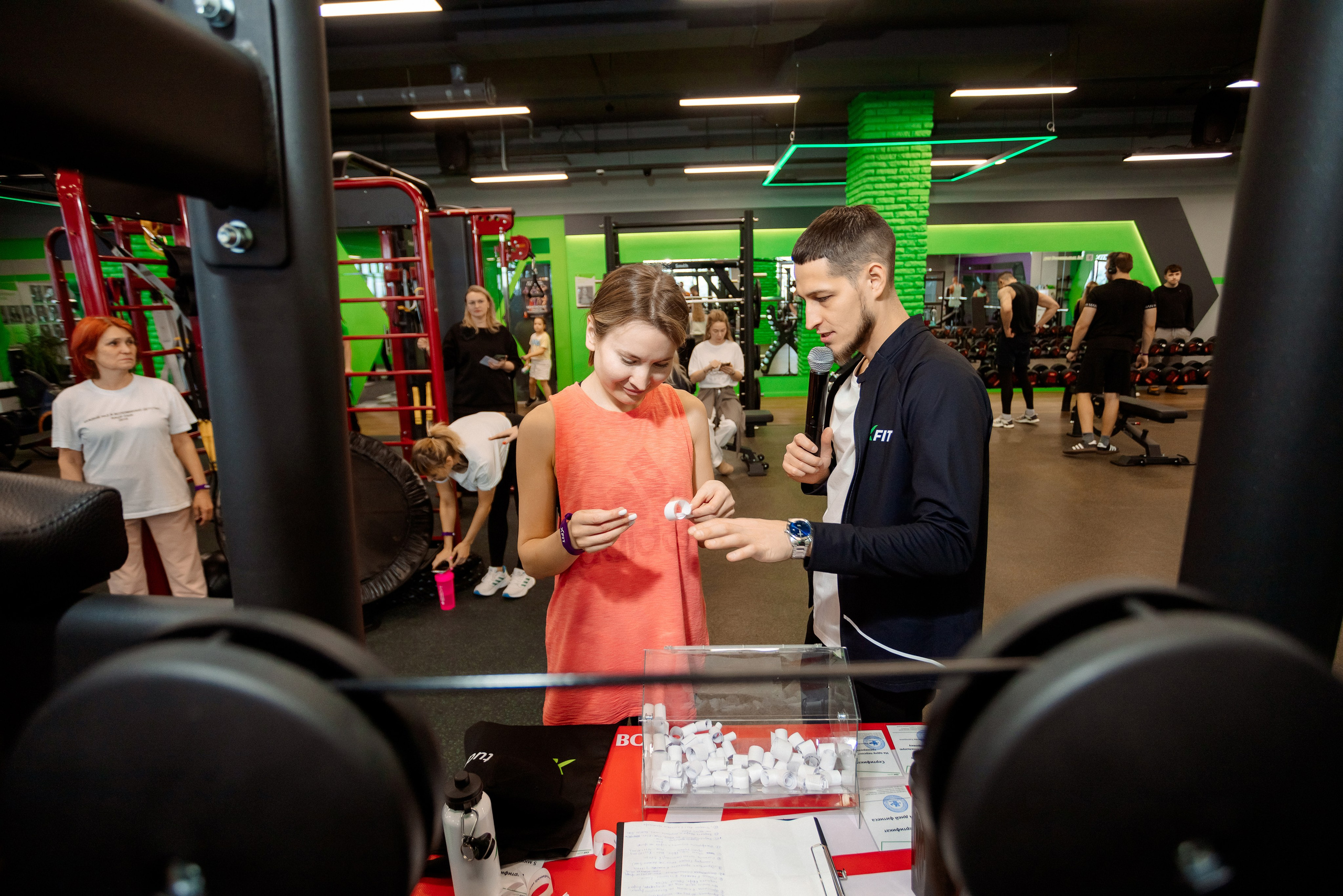 РЕПОРТАЖ: ФИТНЕСС-КЛУБ X-FIT. Профессиональный фотограф в Ижевске Леша Петров