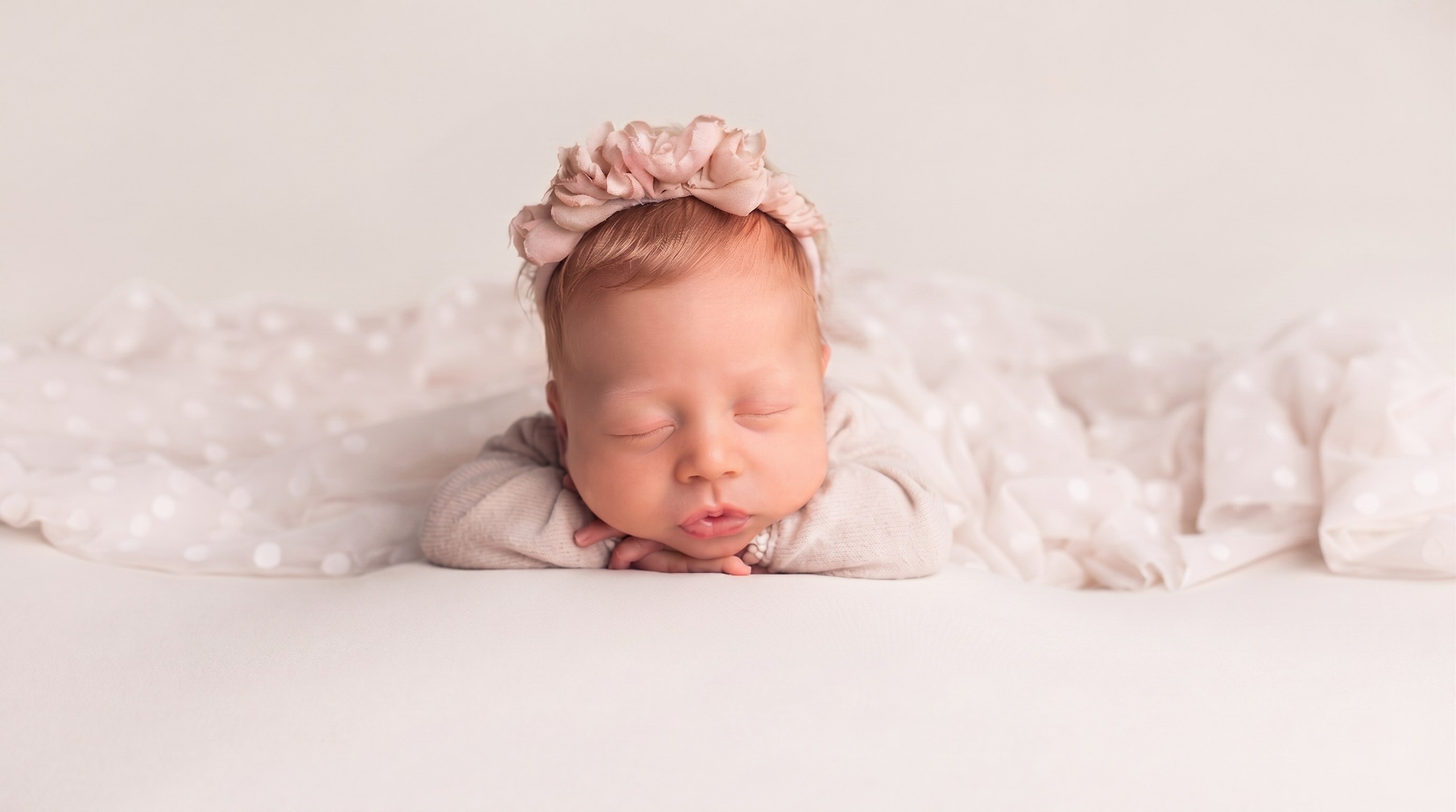 Фотосессия новорождённых Омск — цены и пакеты. Фотограф новорожденных в Омске Анастасия Моисеева