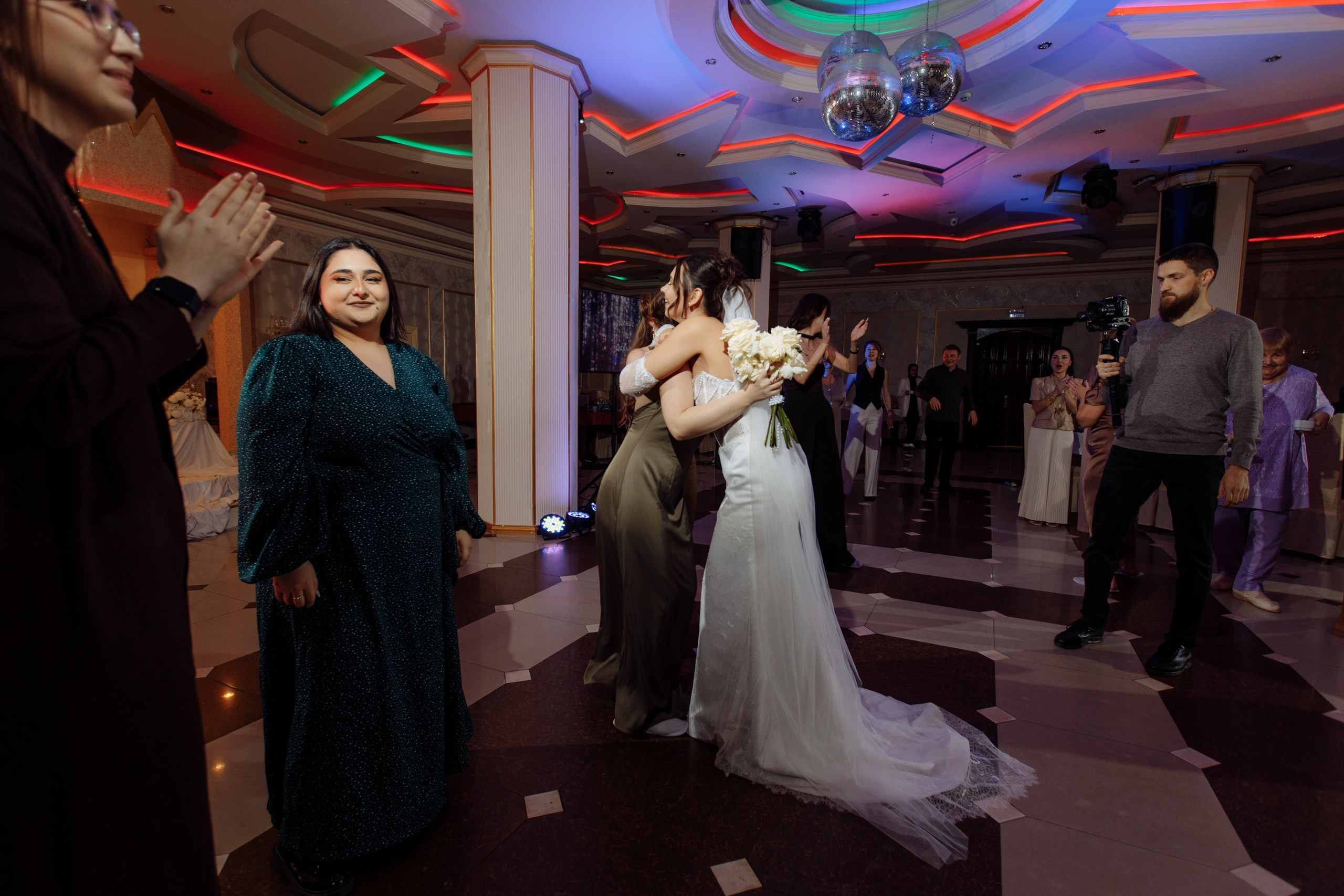 Water. Свадебный фотограф в Ярославле Анастасия Архипова