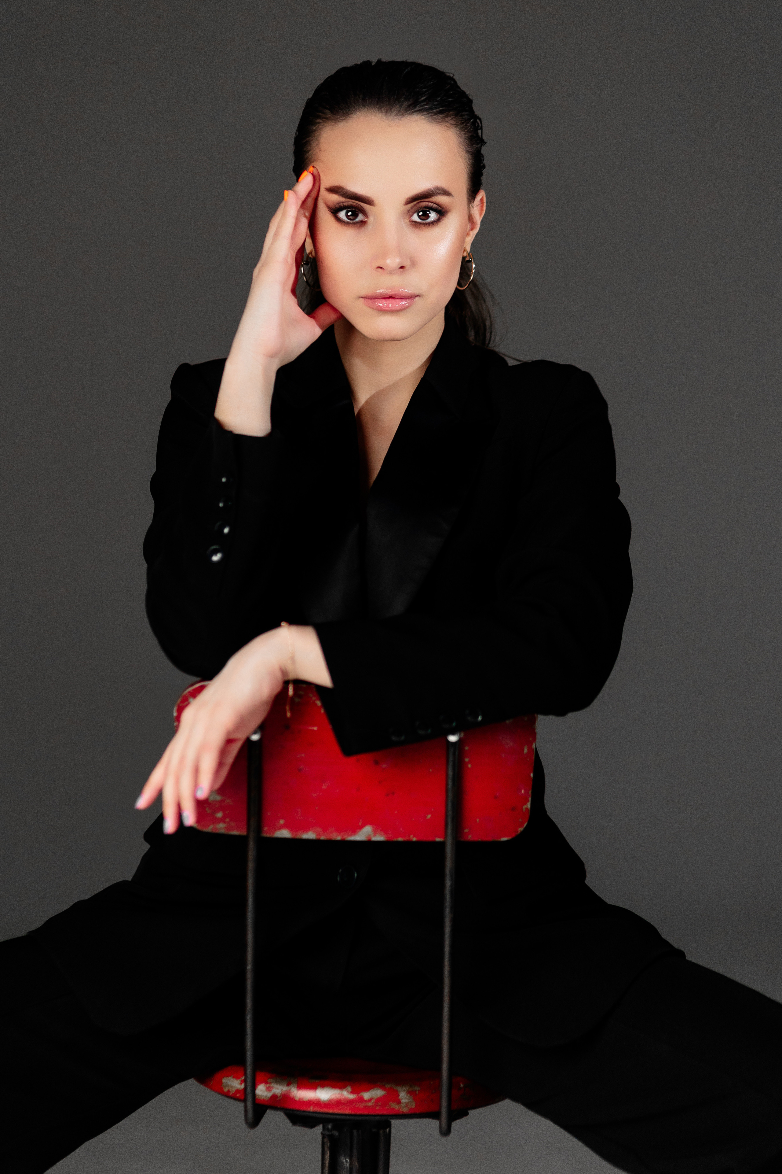 Студийная съемка для SMM-специалиста и тренера по растяжке. Свадебный фотограф в Нижнем Новгороде и Москве Николай Майоров