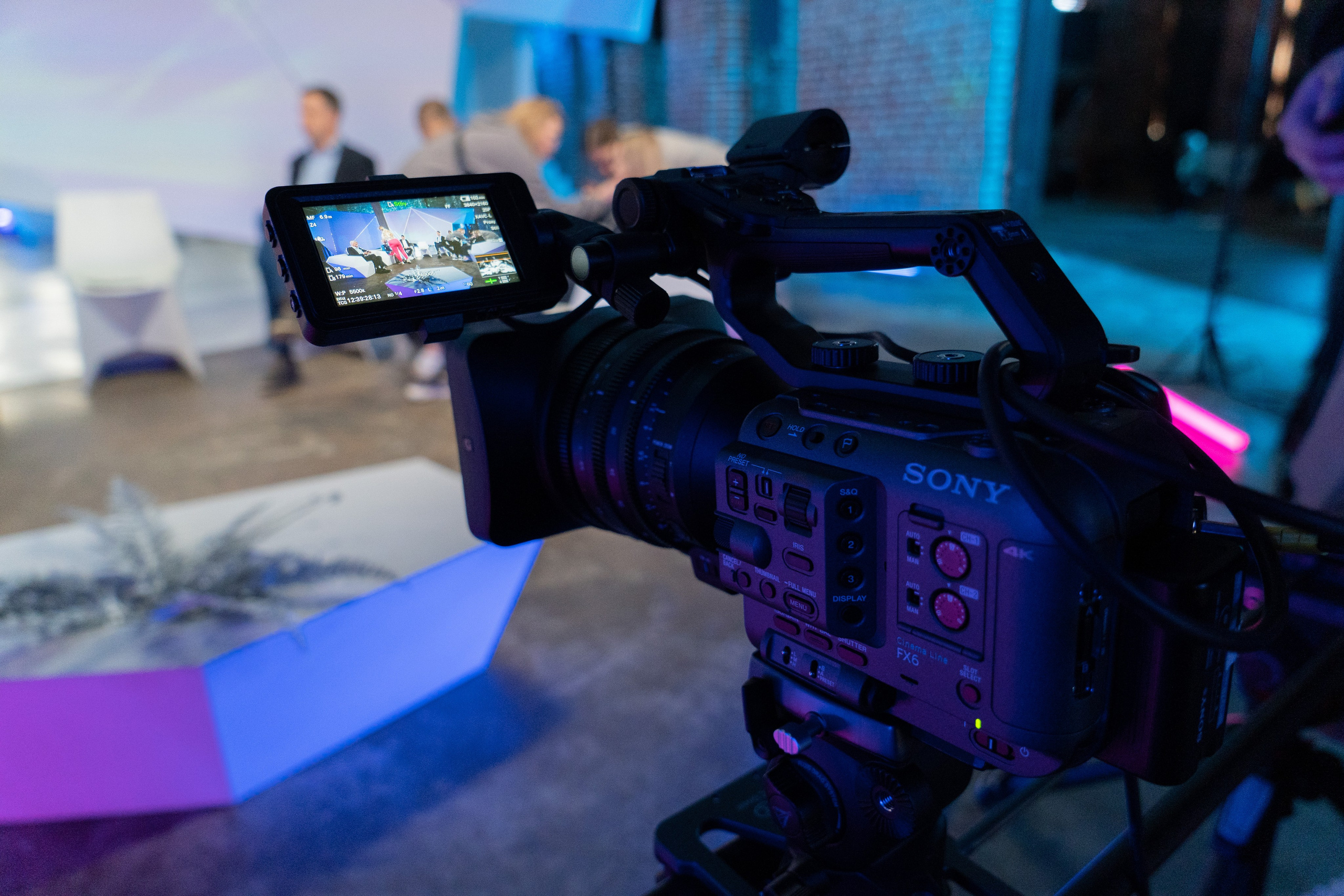 ТВ программа. Профессиональный портретный фотограф в Москве Владимир Глаголев