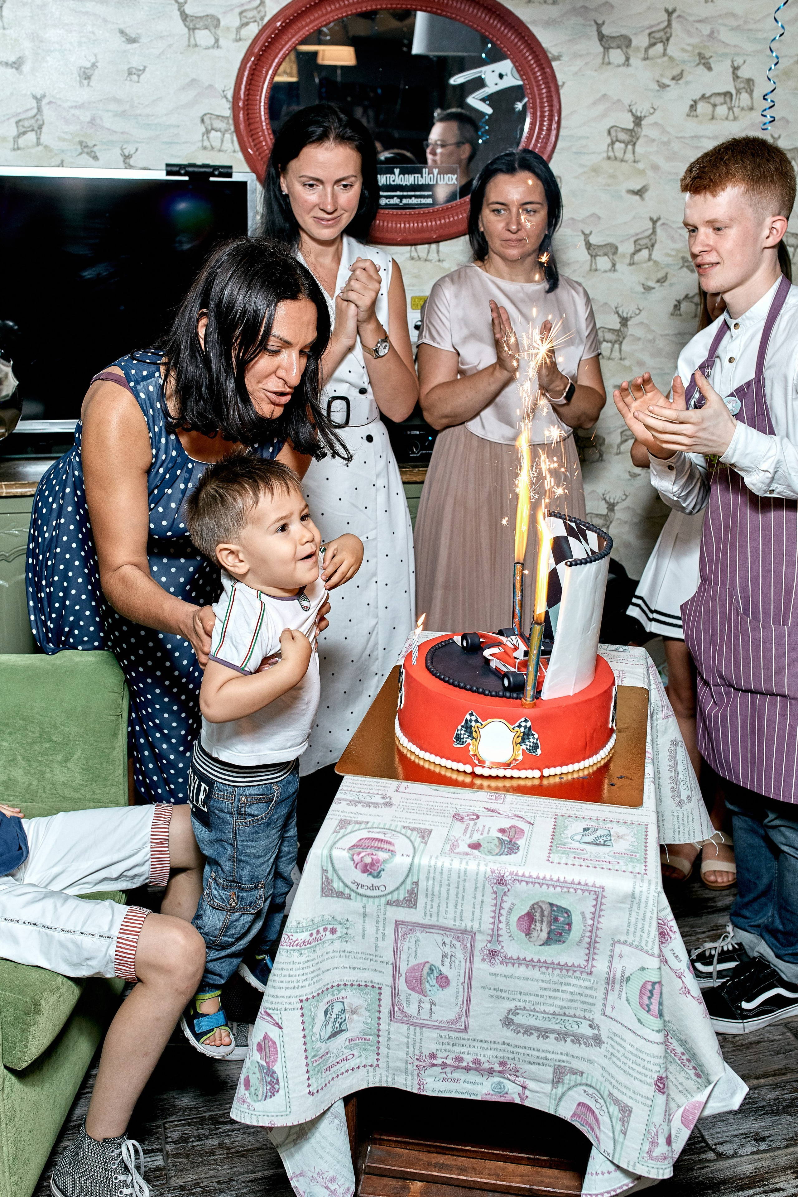 Фотограф на день рождения ребенка в Москве, заказать услуги фотосъёмки — Стоимость и цены на услуги фотографа на день рождения ребёнка