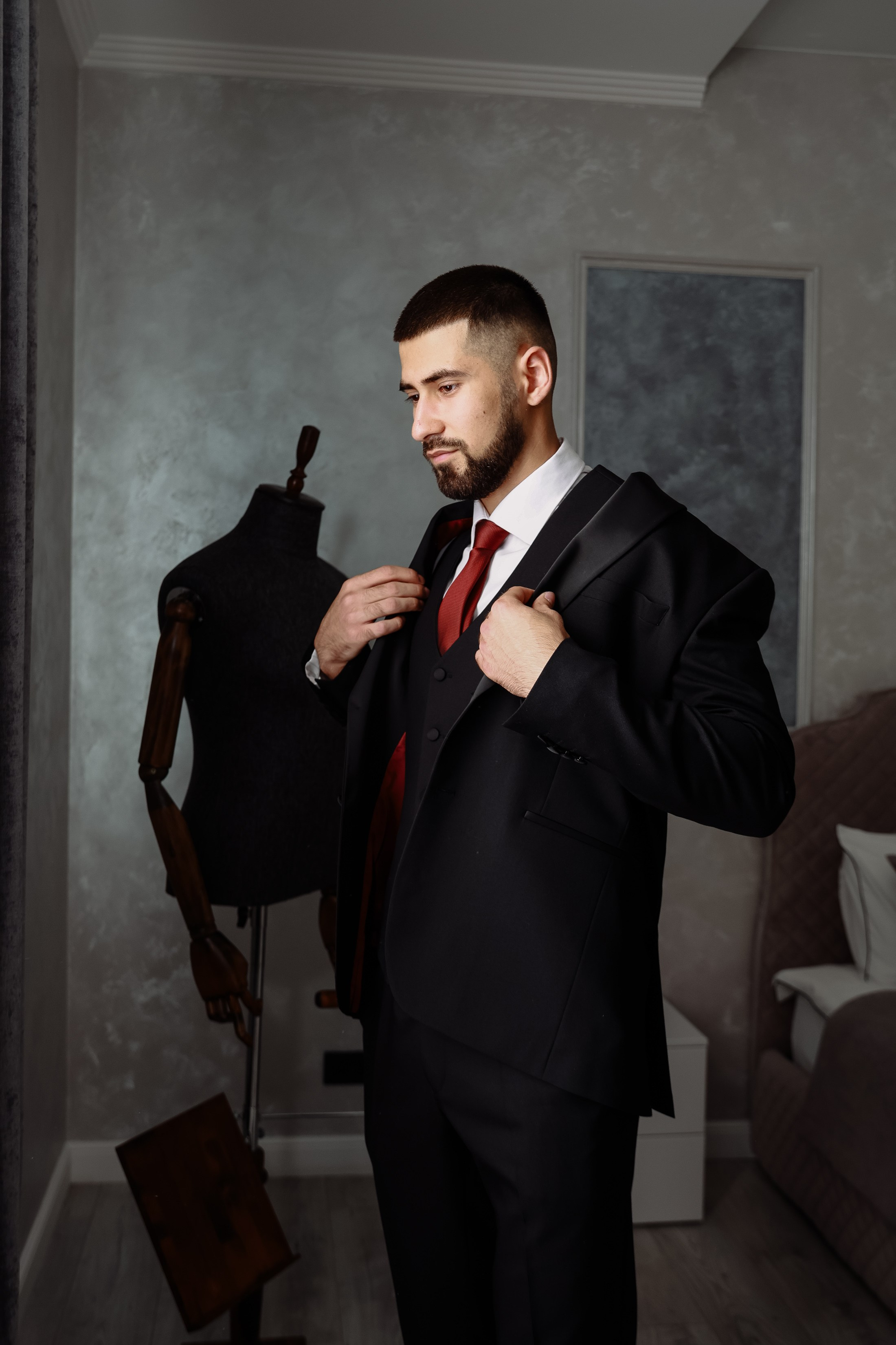 Сборы жениха. Фотограф Юлия Мальцева