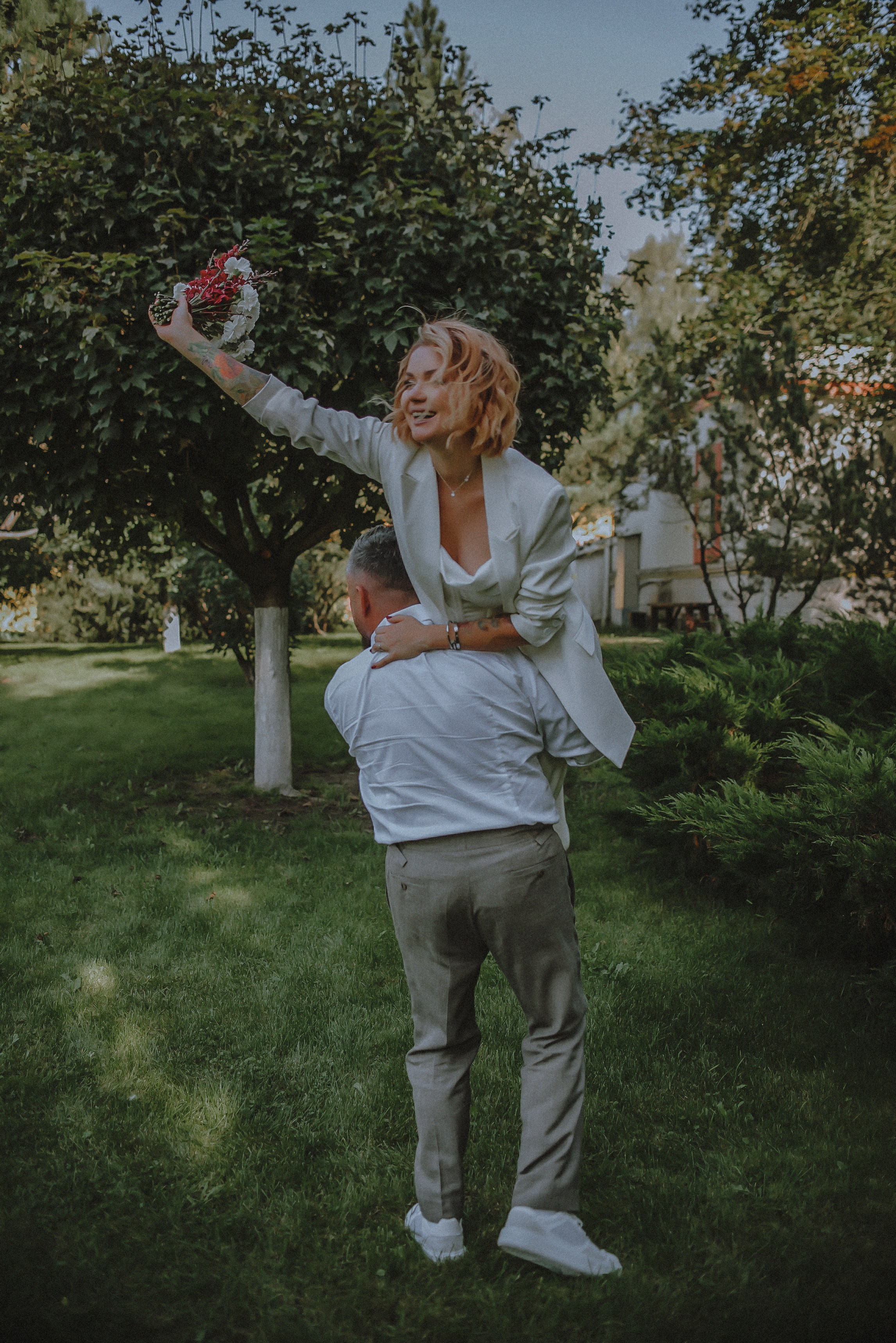 Love.exe: Запущен успешно. Свадебный и семейный фотограф в Москве Сажина Кристина КиМ. Свадебный оператор в Москве Сажин Максим