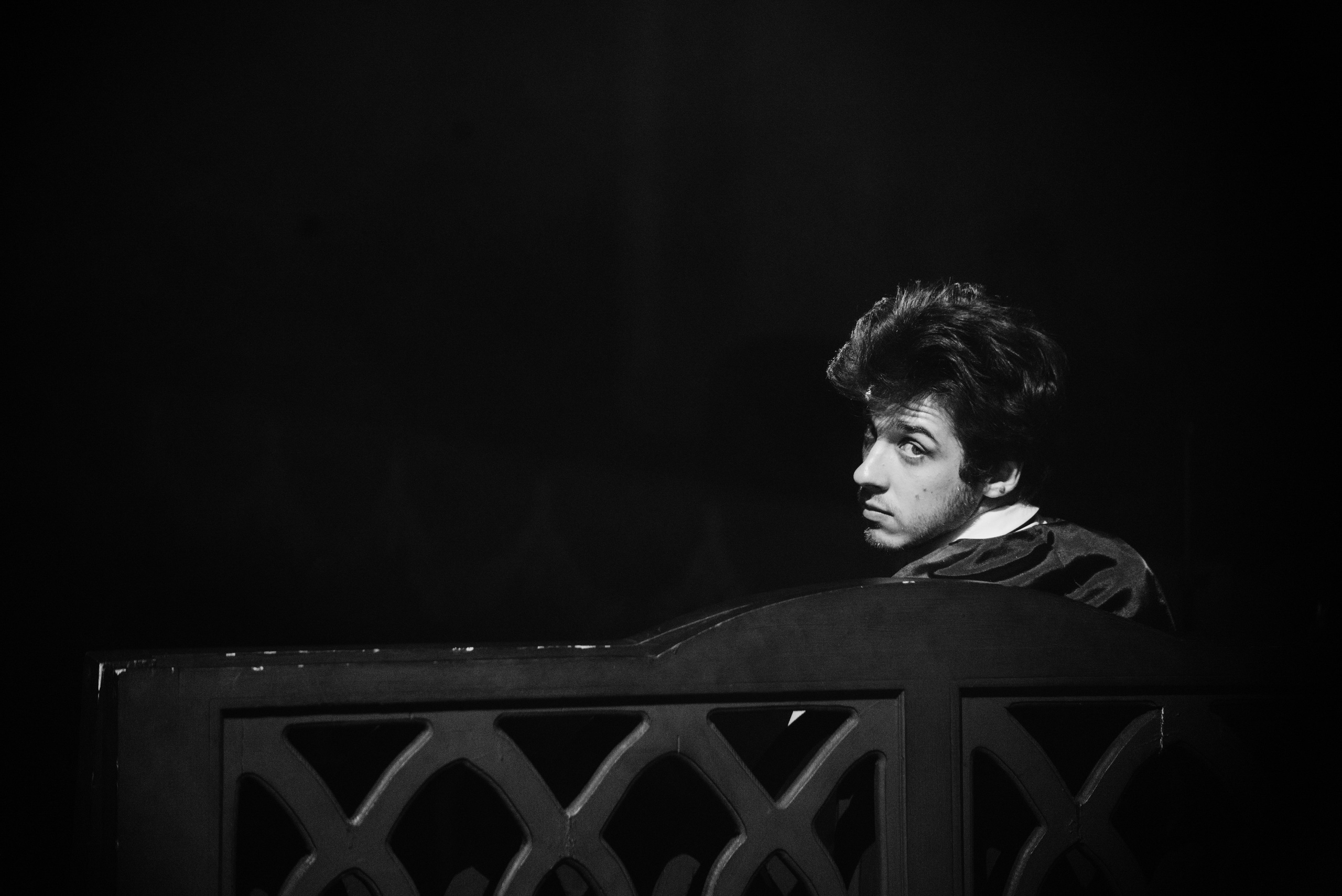 Обрыв. Главная