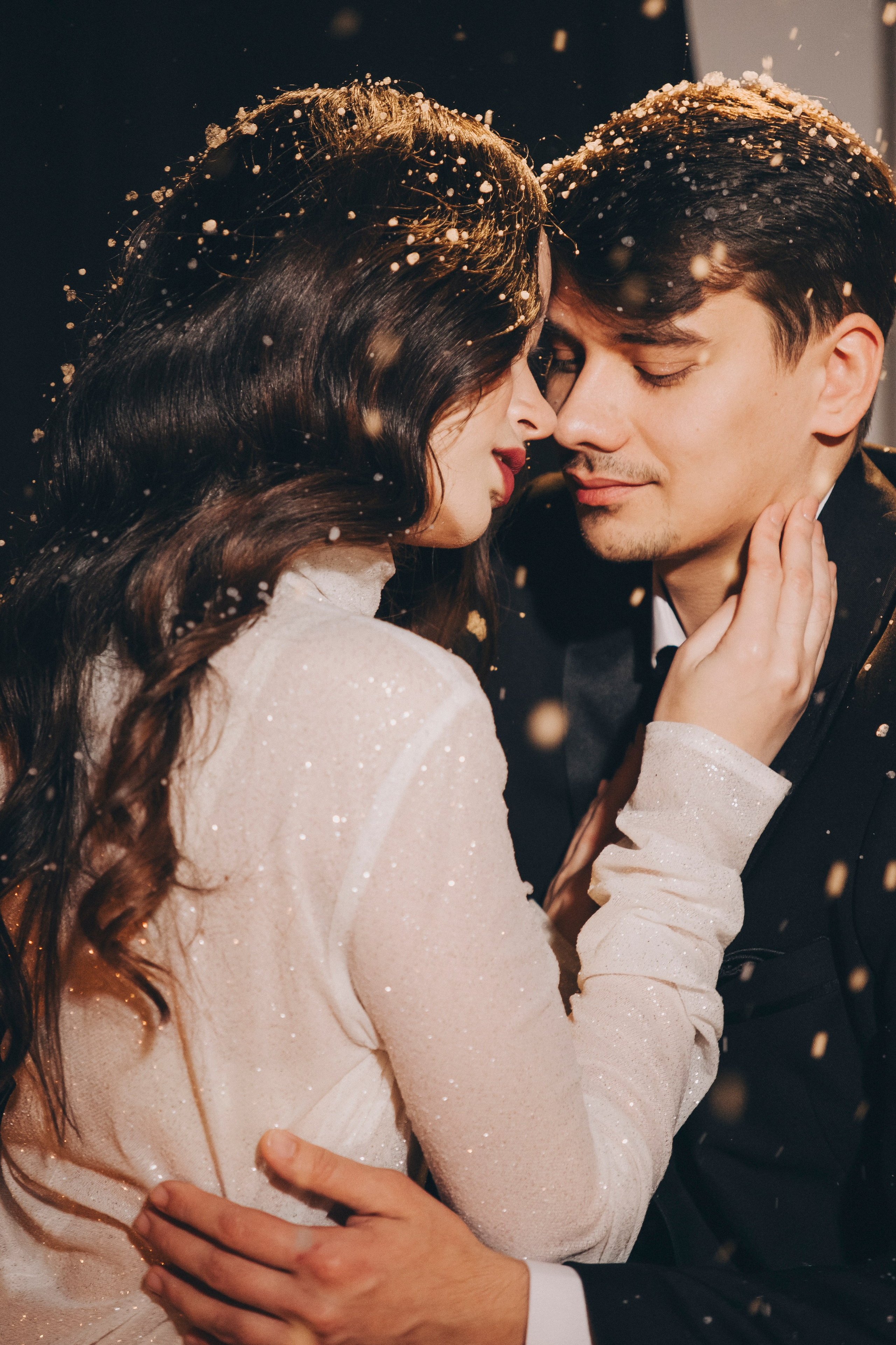 Свадебная лав стори в студии. Фотограф в Иркутске Анна Мирошникова