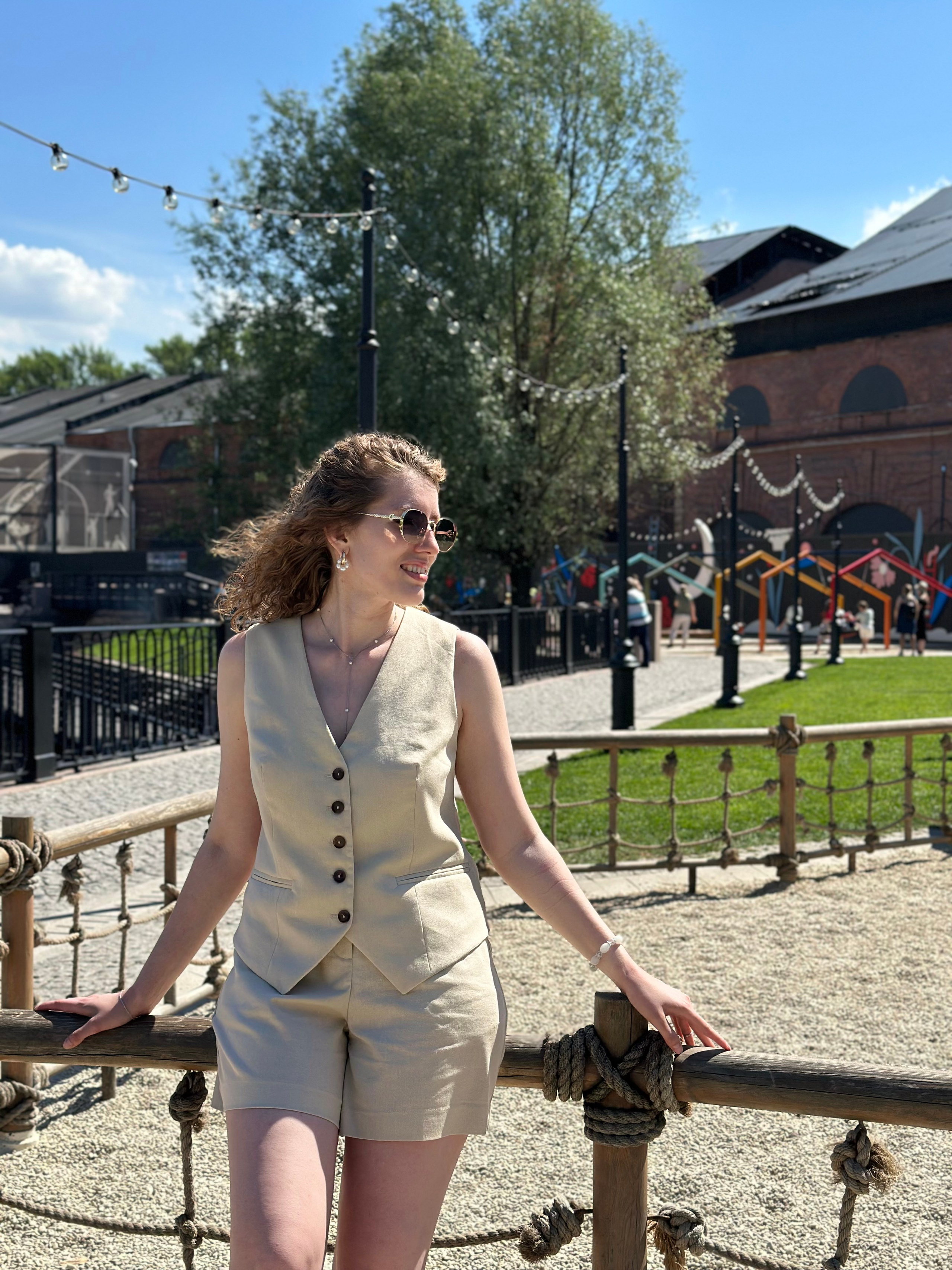 Прогулка по центру. КОНТЕНТ |БРЕНД фотограф Санкт-Петербург — Жанна Олтаржевская