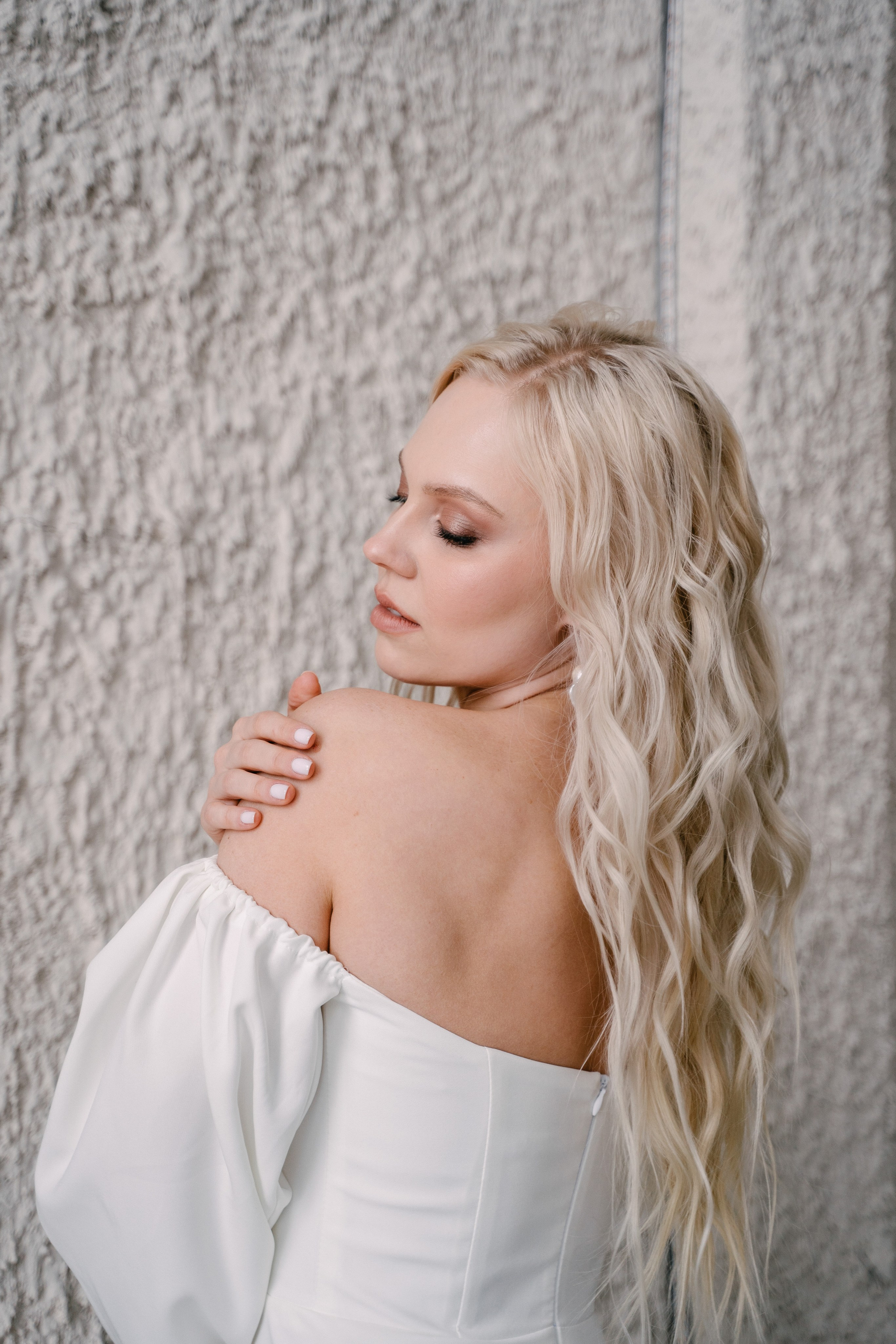 Свадебная фотосессия молодоженов в фотостудии. Свадебный и семейный фотограф из Воронежа|Москвы Бубнова Екатерина