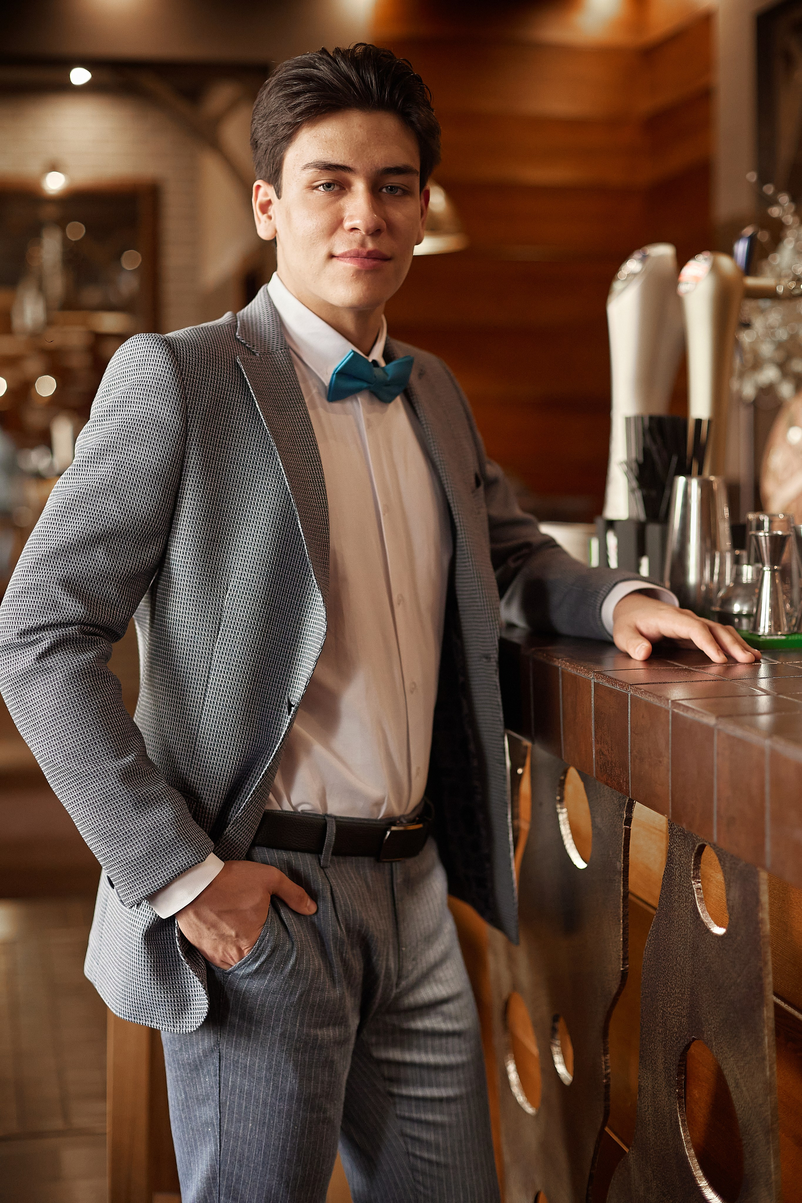 Журнал «Свадебный салон». Магазин мужской одежды Mister. Виктория Ларина — Портретный профессиональный фотограф в Иркутске