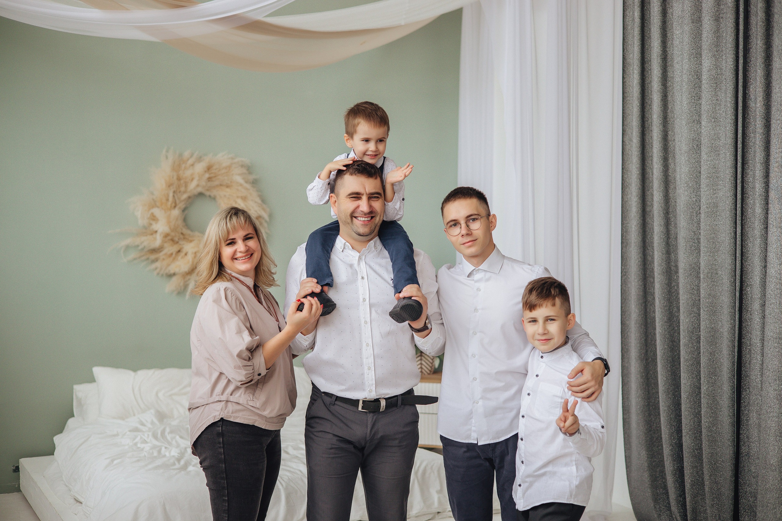 Большая семья. Студия. Свадебный и семейный фотограф Пушкин Царское Село СПБ Питер Санкт-Петербург и Рязань Ольга Козлова