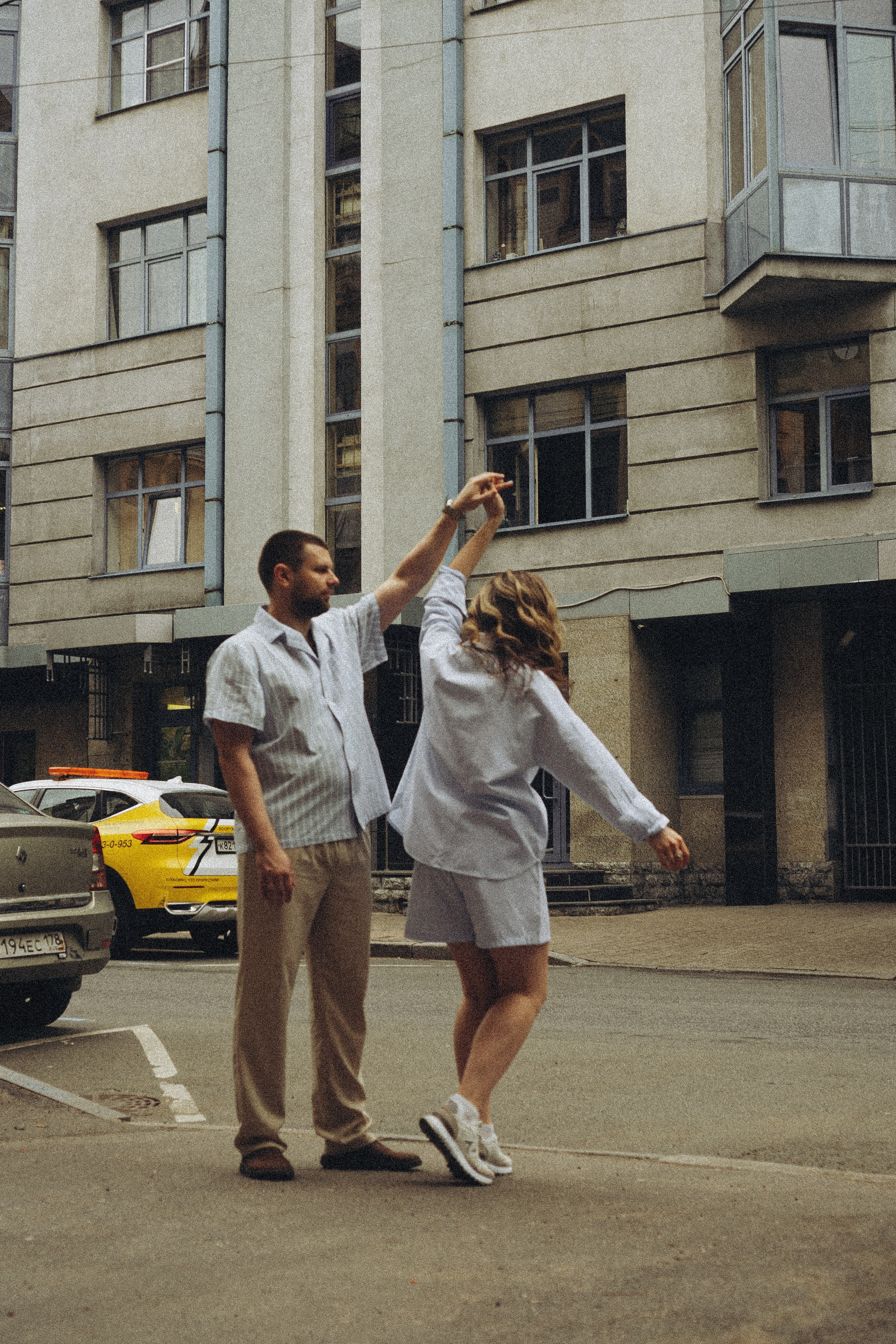 СТУДИЯ И ПРОГУЛКА ДЛЯ ПАРЫ. Профессиональный фотограф, Санкт-Петербург — Виктория Богомолова