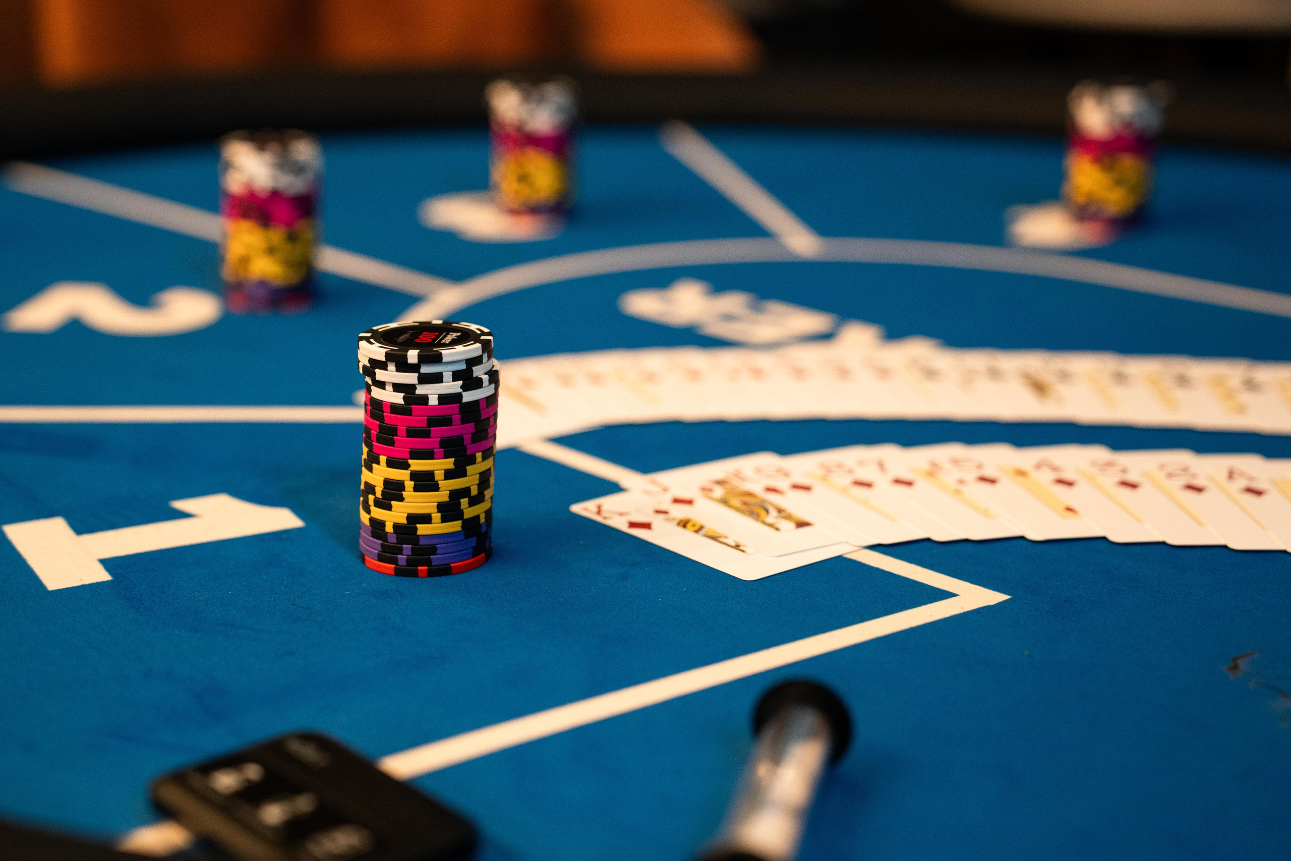 Joker Poker Club 01.03.2026. Коммерческий и художественный фотограф и видеограф в Москве Арсений Тургенев