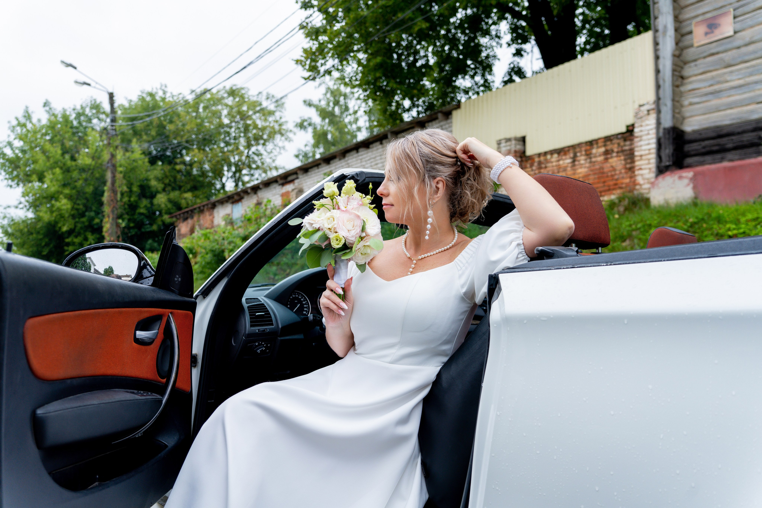 Свадебная фотосессия с кабриолетом. Видеограф Алексей Жарков