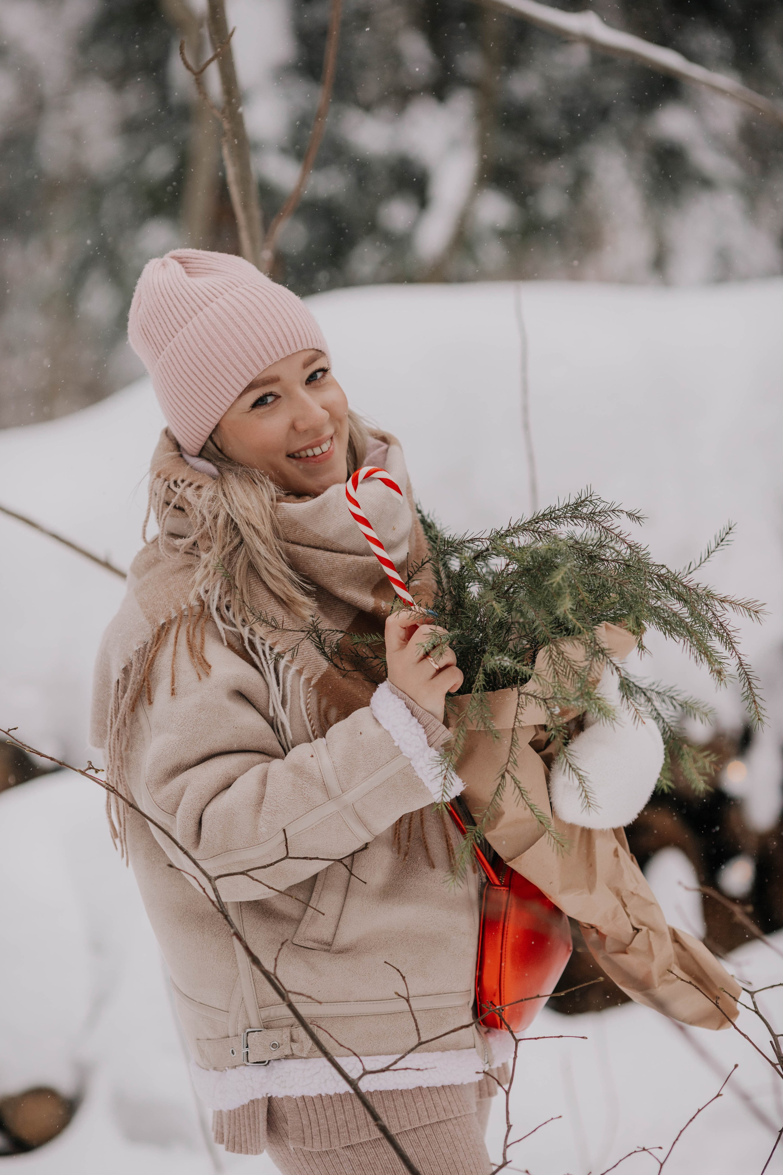 Лиля и семья Зимняя прогулка в лесу. Семейный и свадебный фотограф Видное Москва Екатерина Пятова