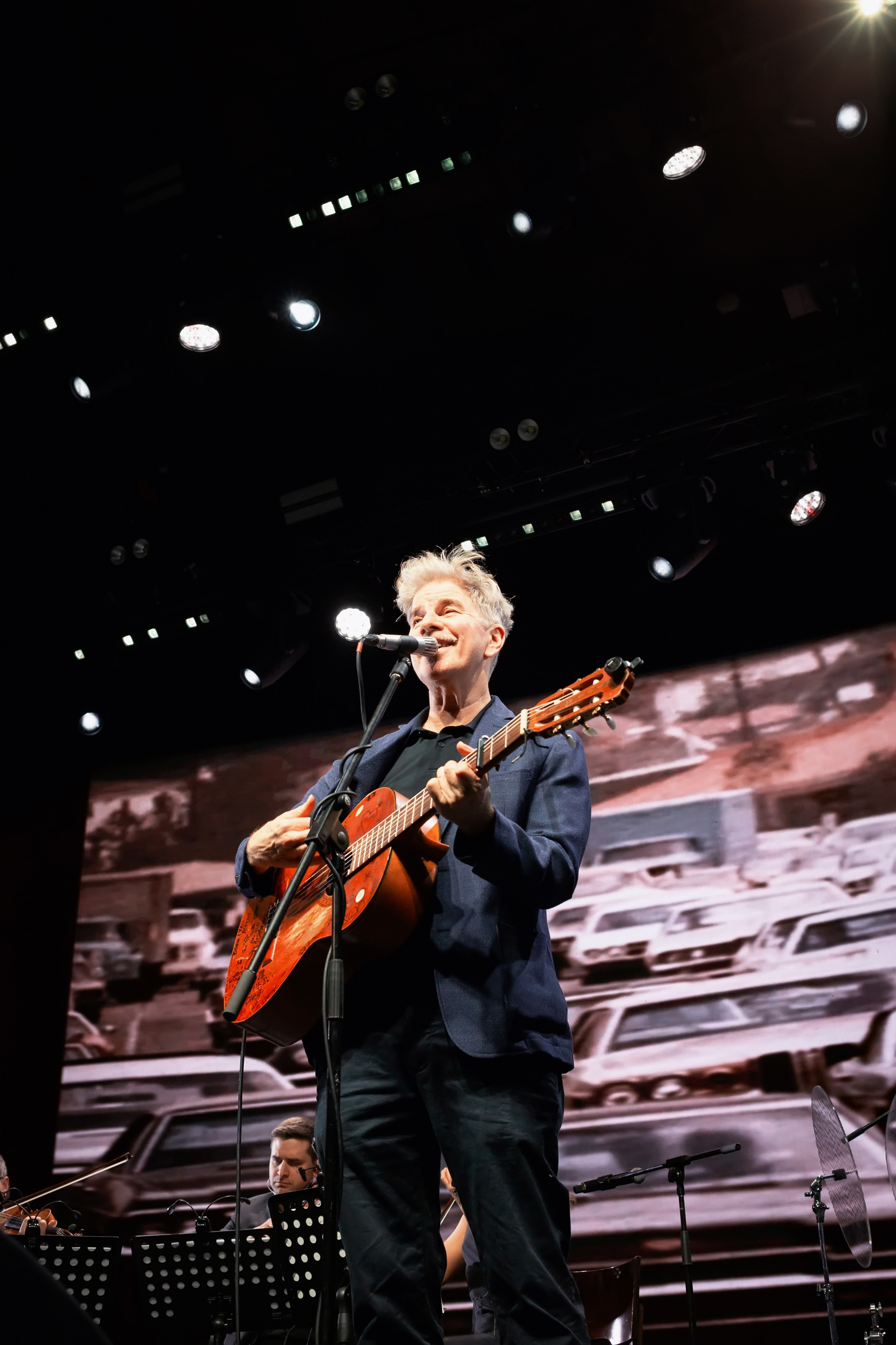 концертный фотограф в Санкт-Петербурге, фоторепортаж с концерта группы Brazzaville в клубе Аврора (Aurora Concert Hall) март 2026